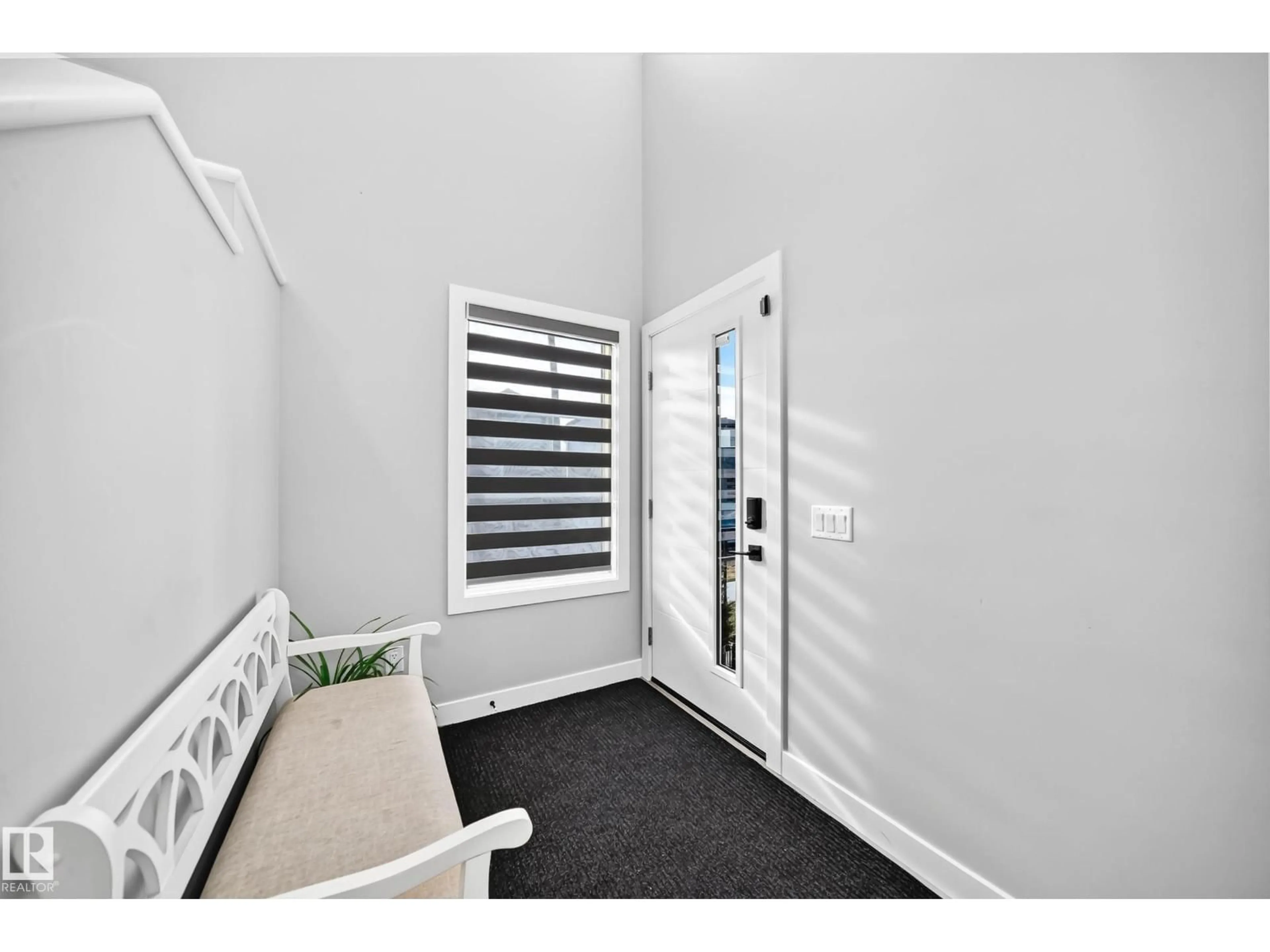Indoor entryway for NW - 2415 194 ST, Edmonton Alberta T6M1P5