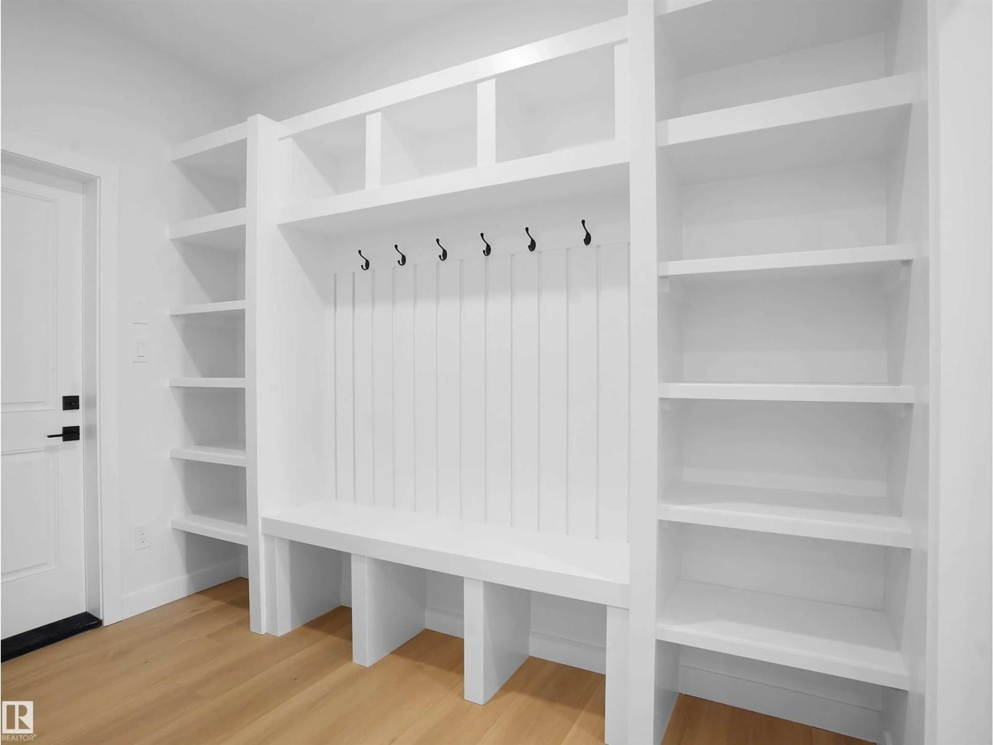 Storage room or clothes room or walk-in closet for 1133 STARLING DRIVE, Edmonton Alberta T5S0X9