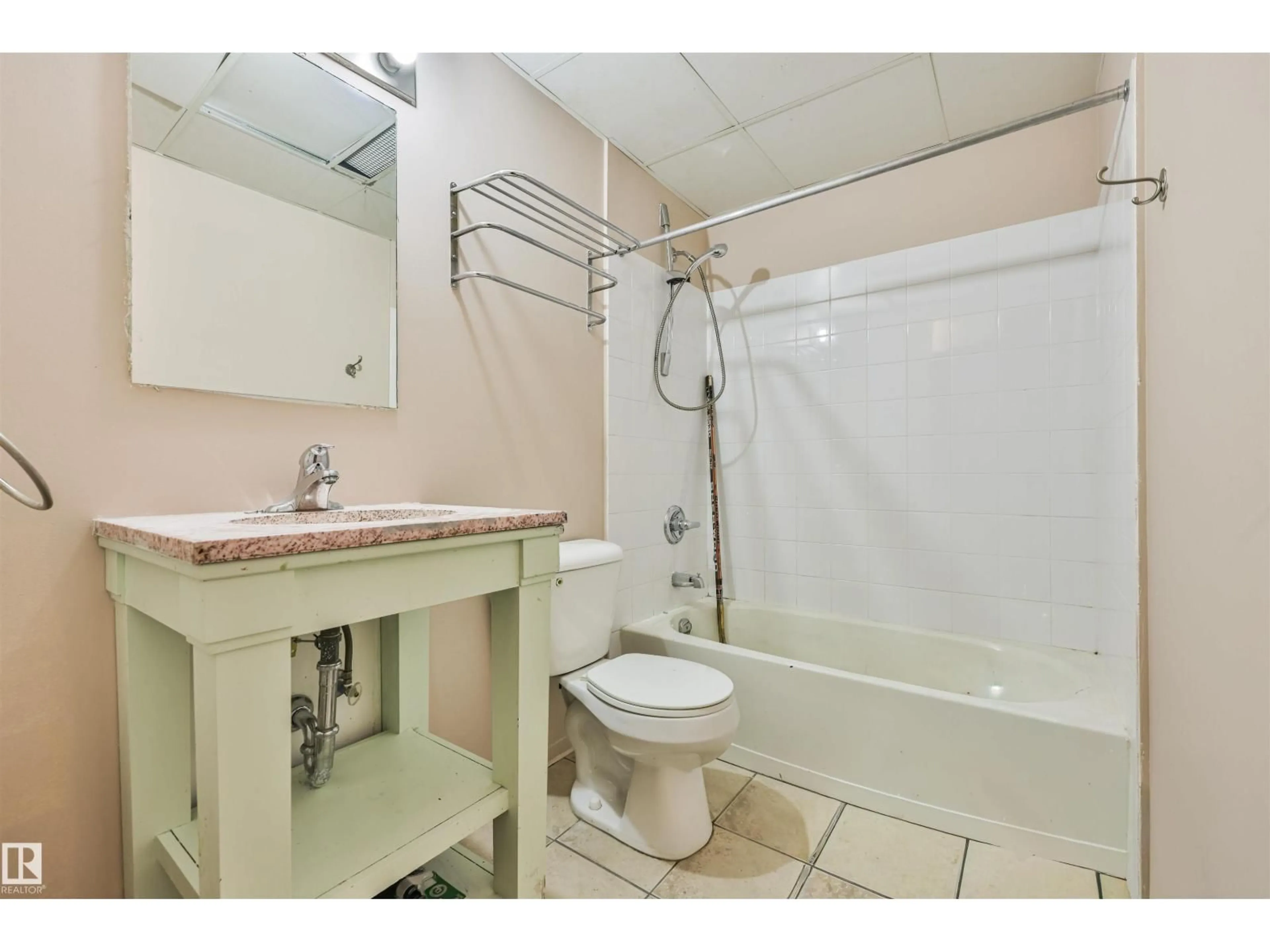Standard bathroom, unknown for #706 - 10024 JASPER AV, Edmonton Alberta T5J1R9