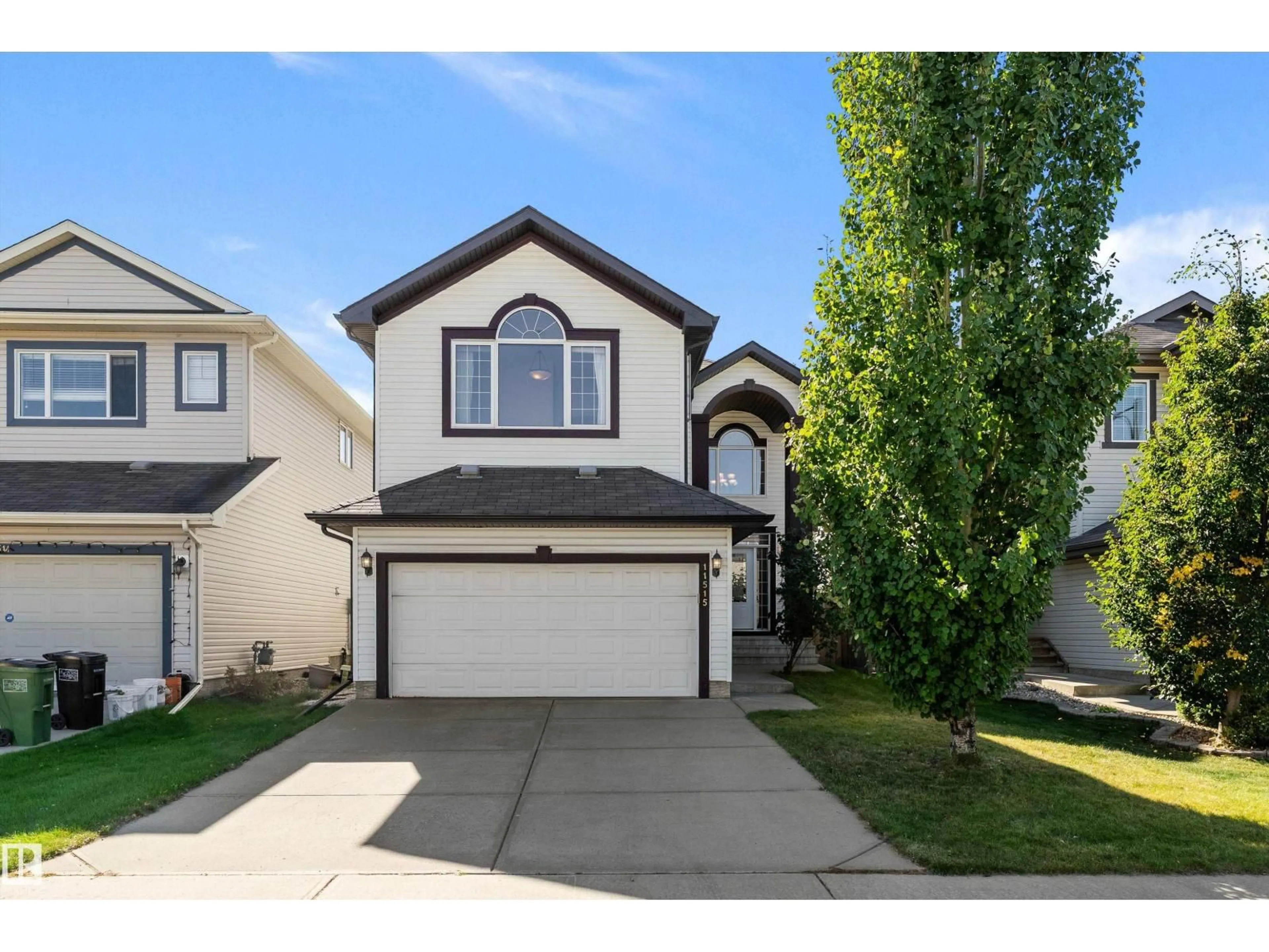 Home with vinyl exterior material, street for 11515 16 AV, Edmonton Alberta T6W0Z9