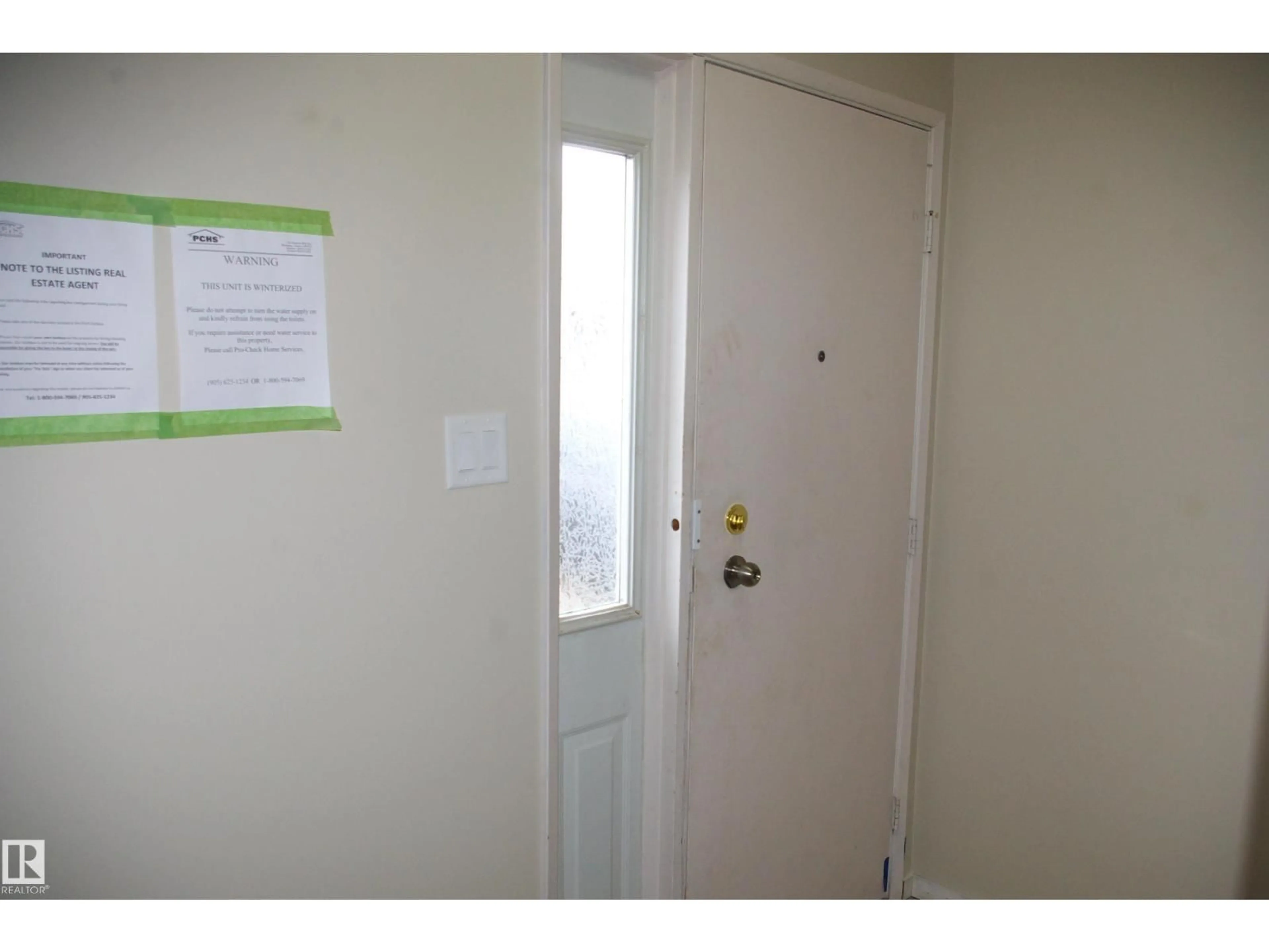 Unknown for 83 AMBERLY CO, Edmonton Alberta T5A2H9