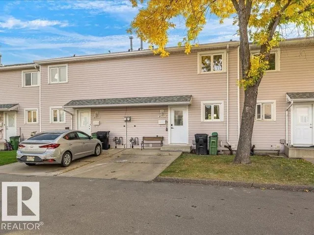 18325 66 AV, Edmonton 2