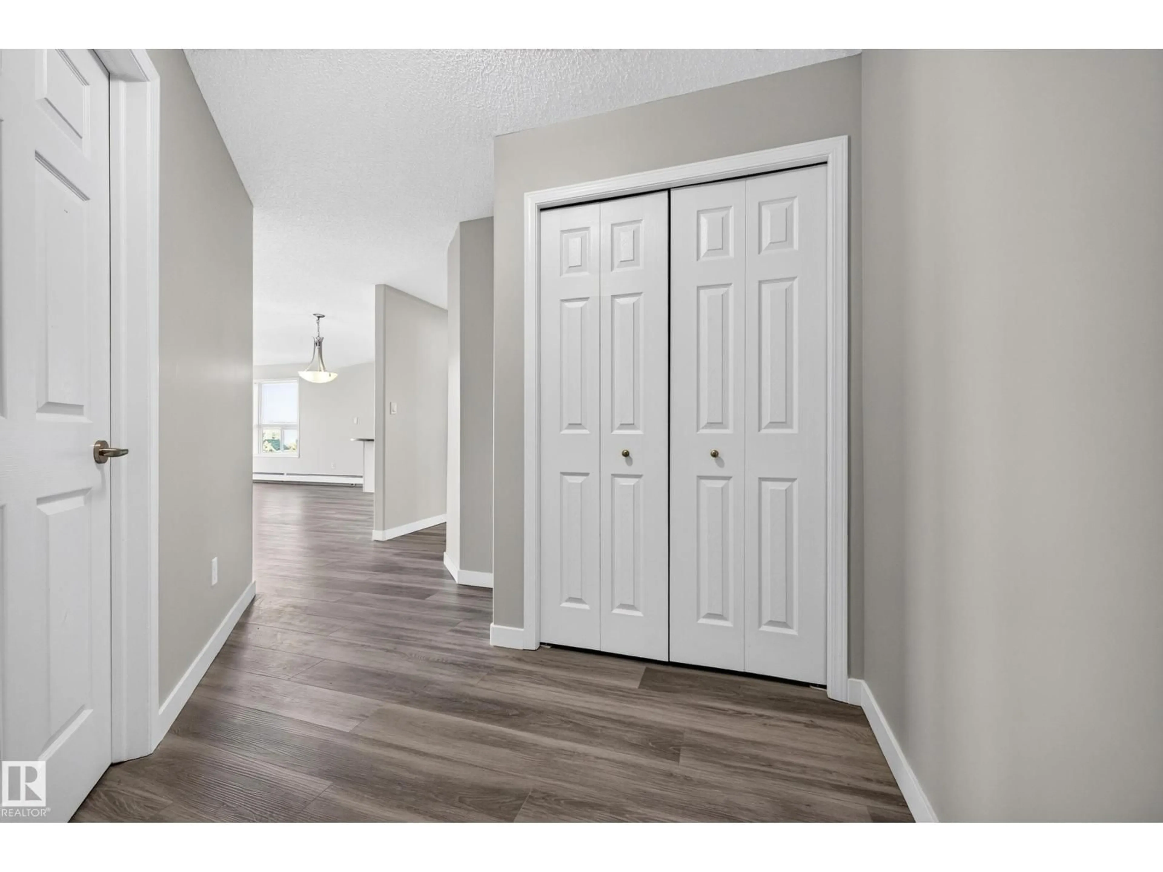 Indoor entryway for #407 - 13635 34 ST, Edmonton Alberta T5A0C4