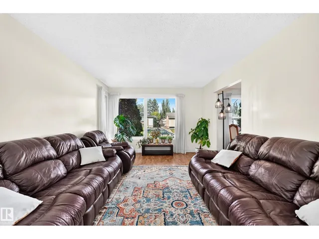 11007 173A AV, Edmonton 3