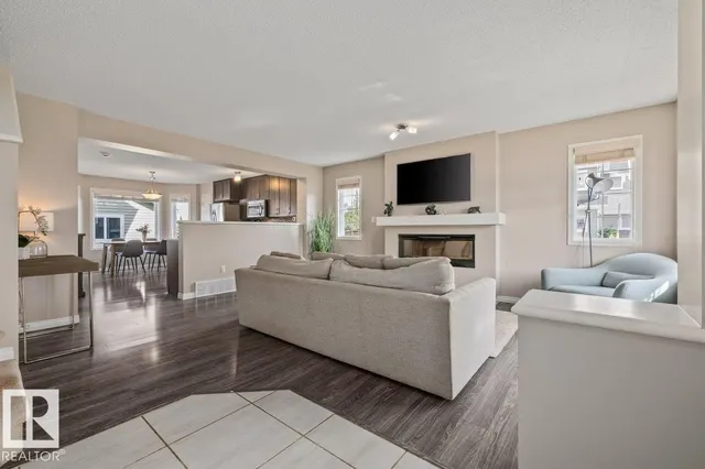 6906 23 AV, Edmonton 5