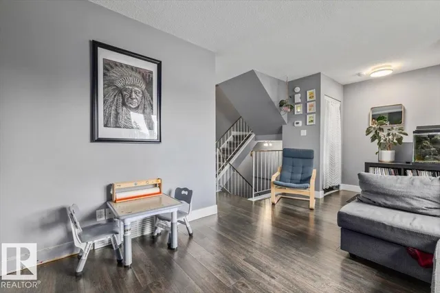 1040 LAKEWOOD RD, Edmonton 5