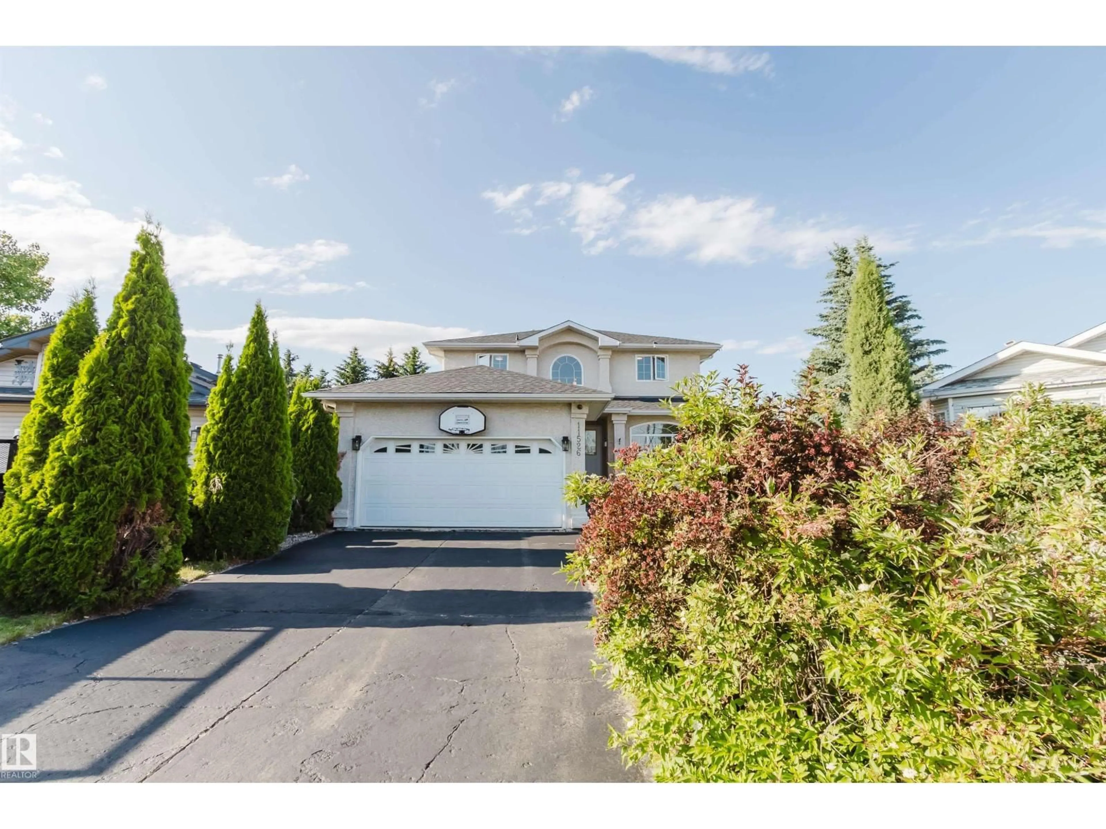 Unknown for 11526 9 AV, Edmonton Alberta T6J6T9