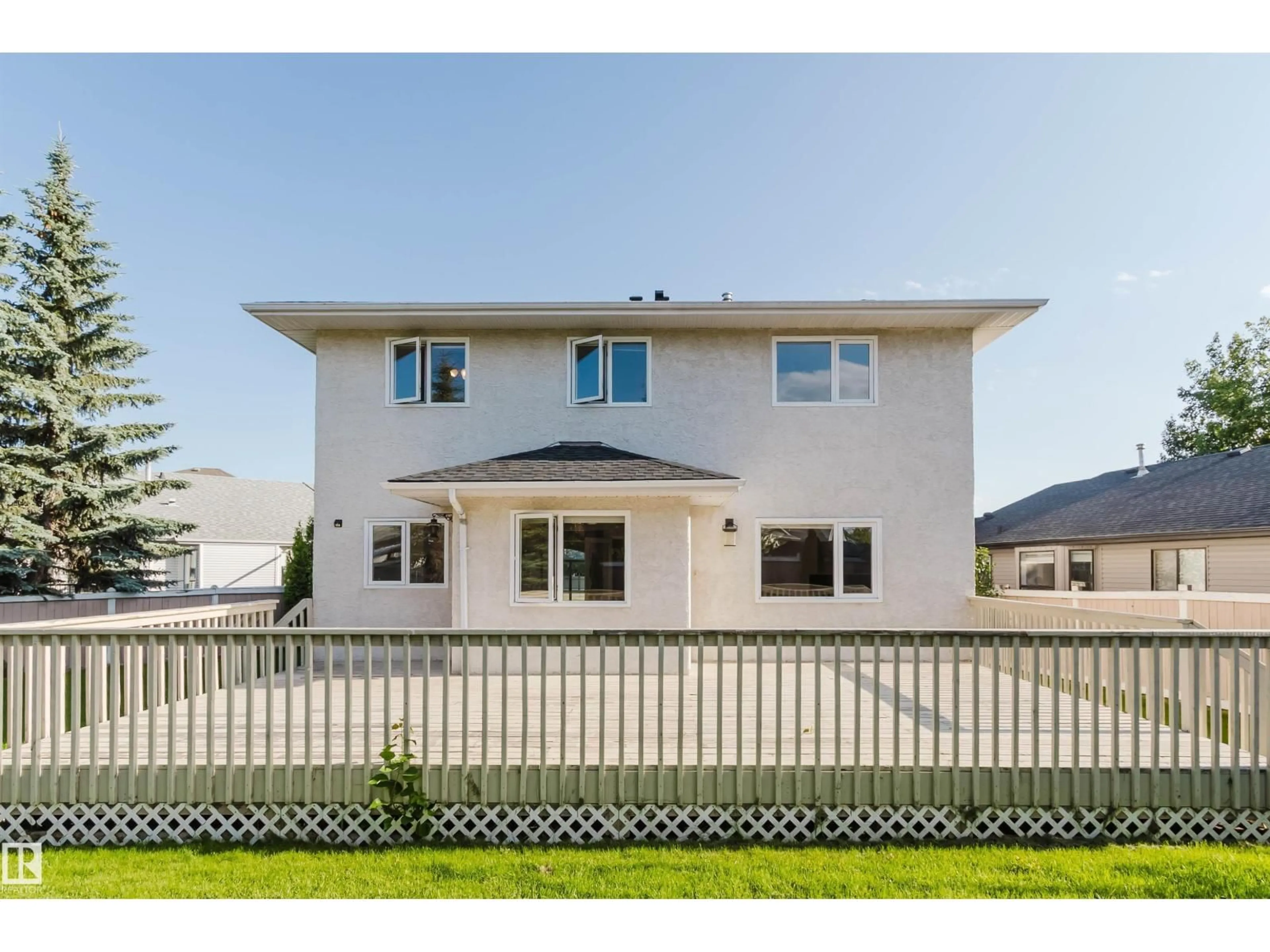 Home with vinyl exterior material, unknown for 11526 9 AV, Edmonton Alberta T6J6T9