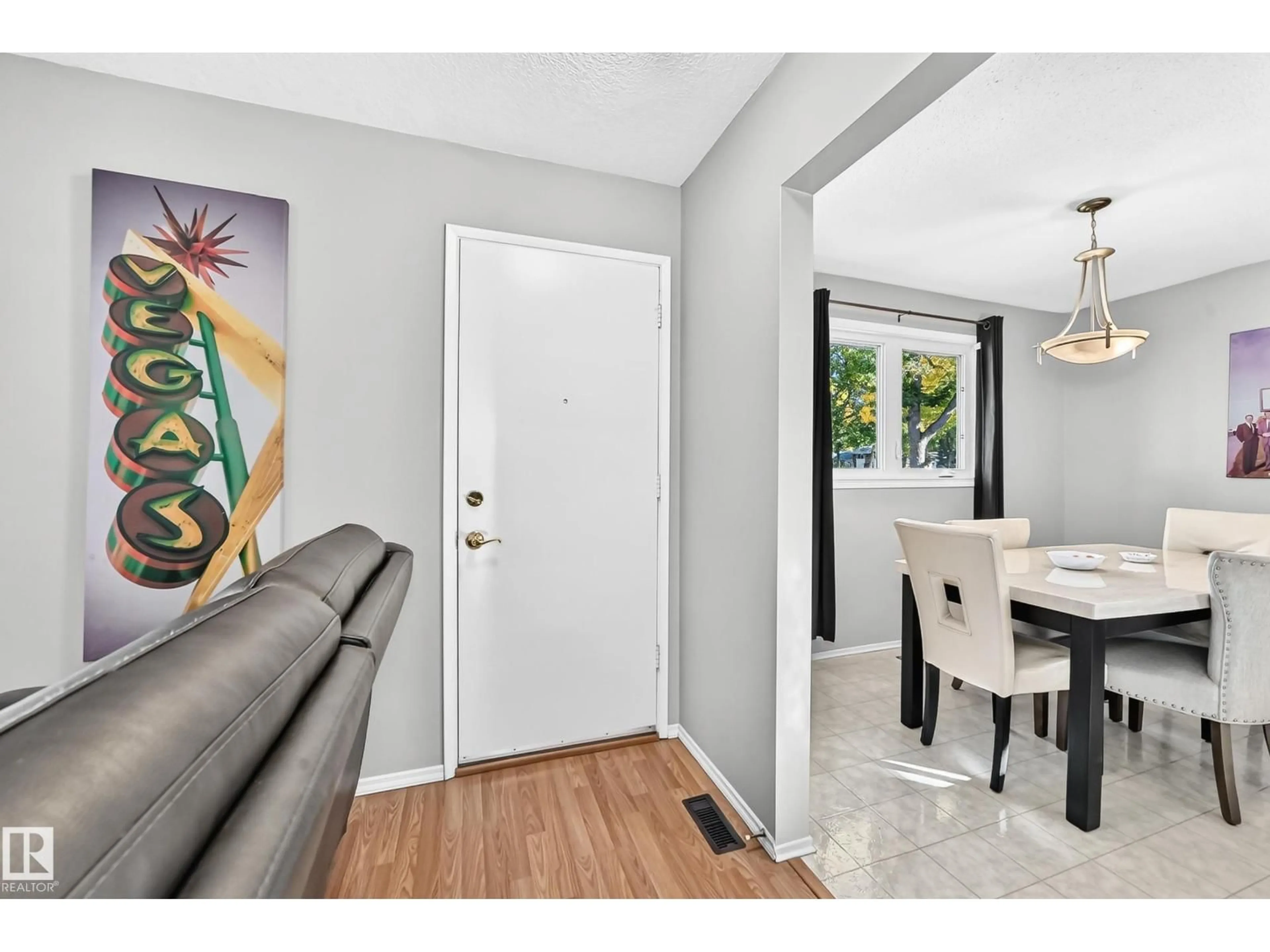 Indoor entryway for 6107 146 AV, Edmonton Alberta T5A1S9