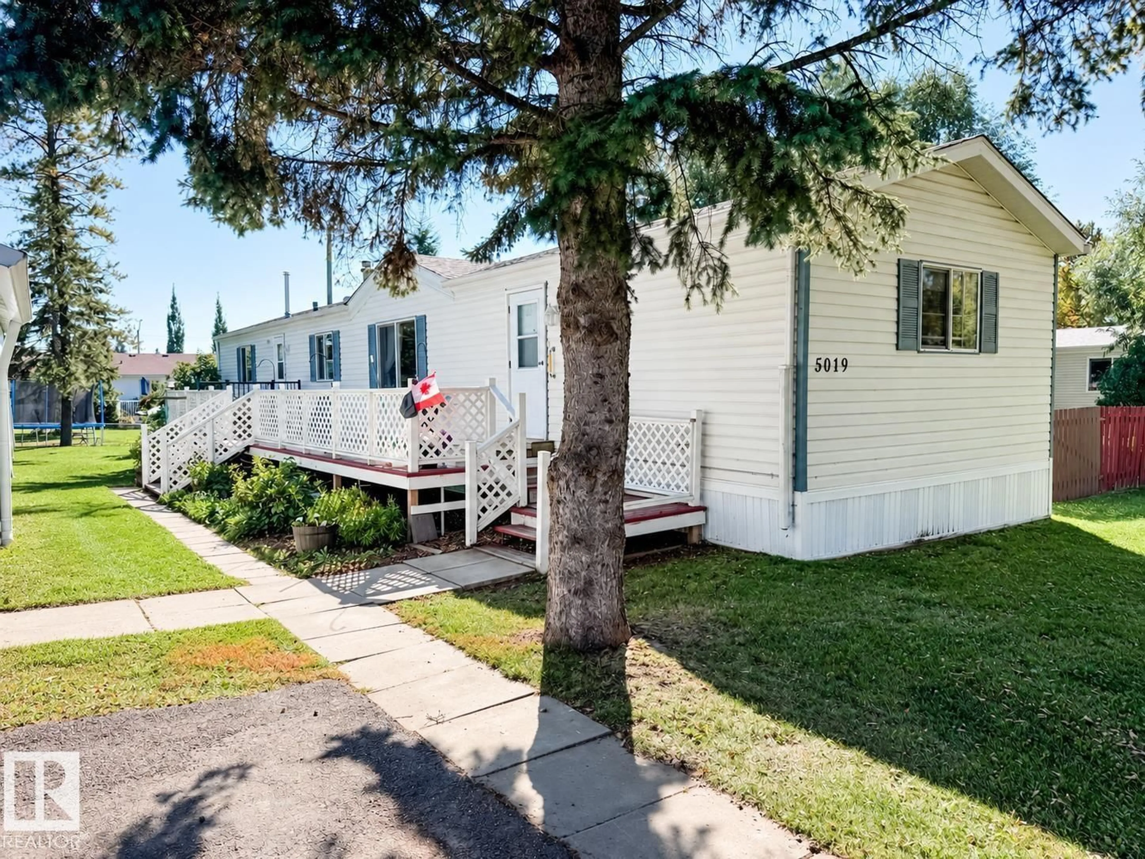 Unknown for 5019 52 AV, Breton Alberta T0C0P0