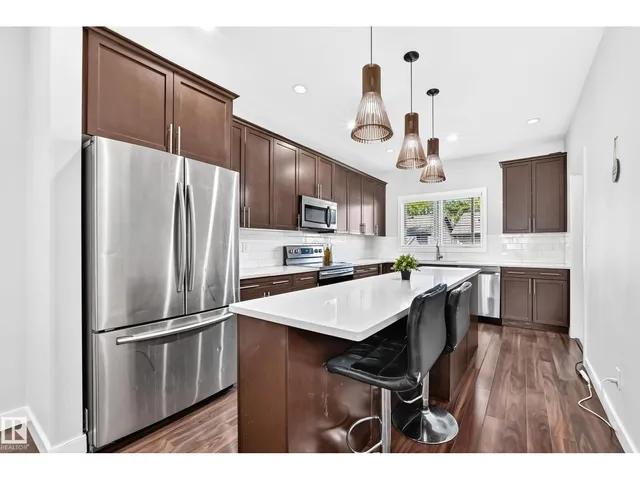 12212 124 ST NW, Edmonton 4