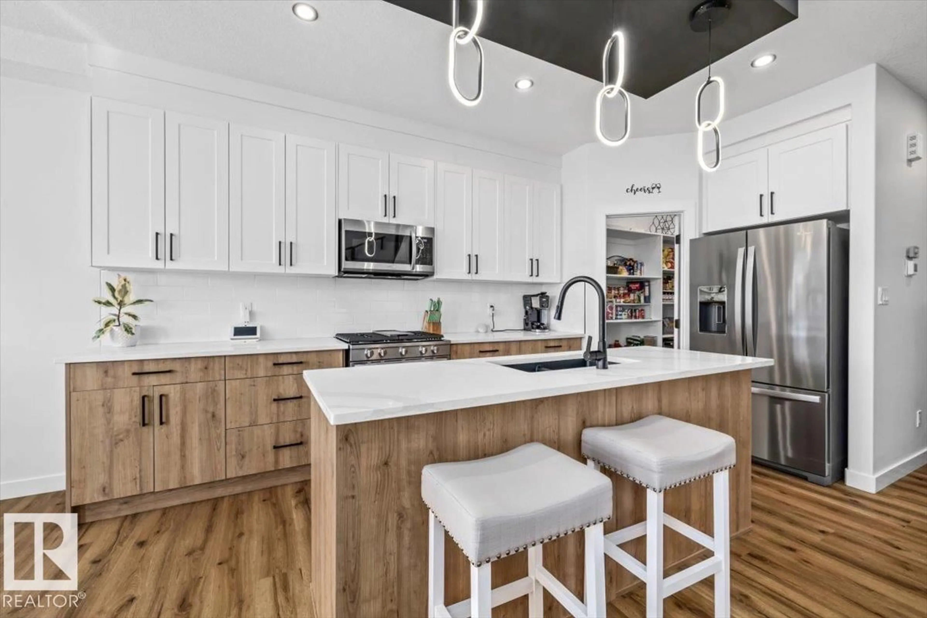 Open concept kitchen, unknown for 287 SAVOY CR, Sherwood Park Alberta T8H2Y4
