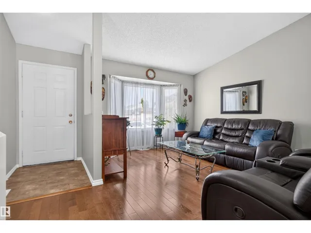 1519 104 ST, Edmonton 3