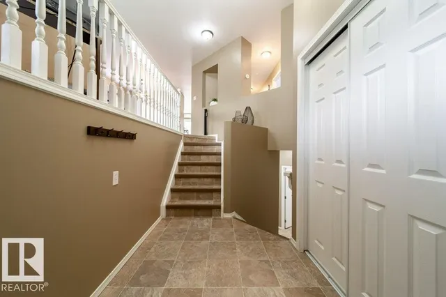 1105 JOYCE RD, Edmonton 2
