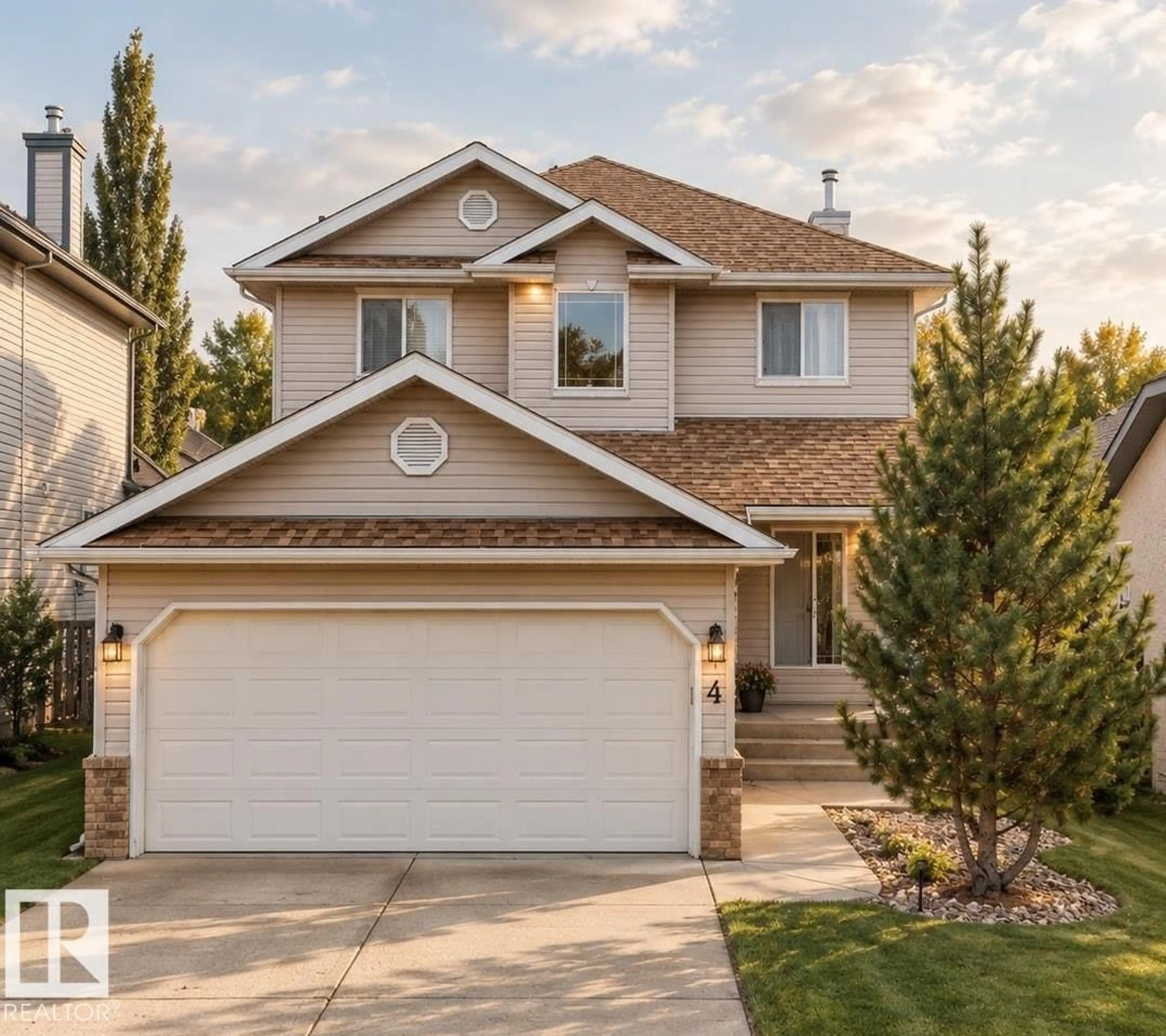 Home with vinyl exterior material, street for 4 ORCHID PL, St. Albert Alberta T8N6P5