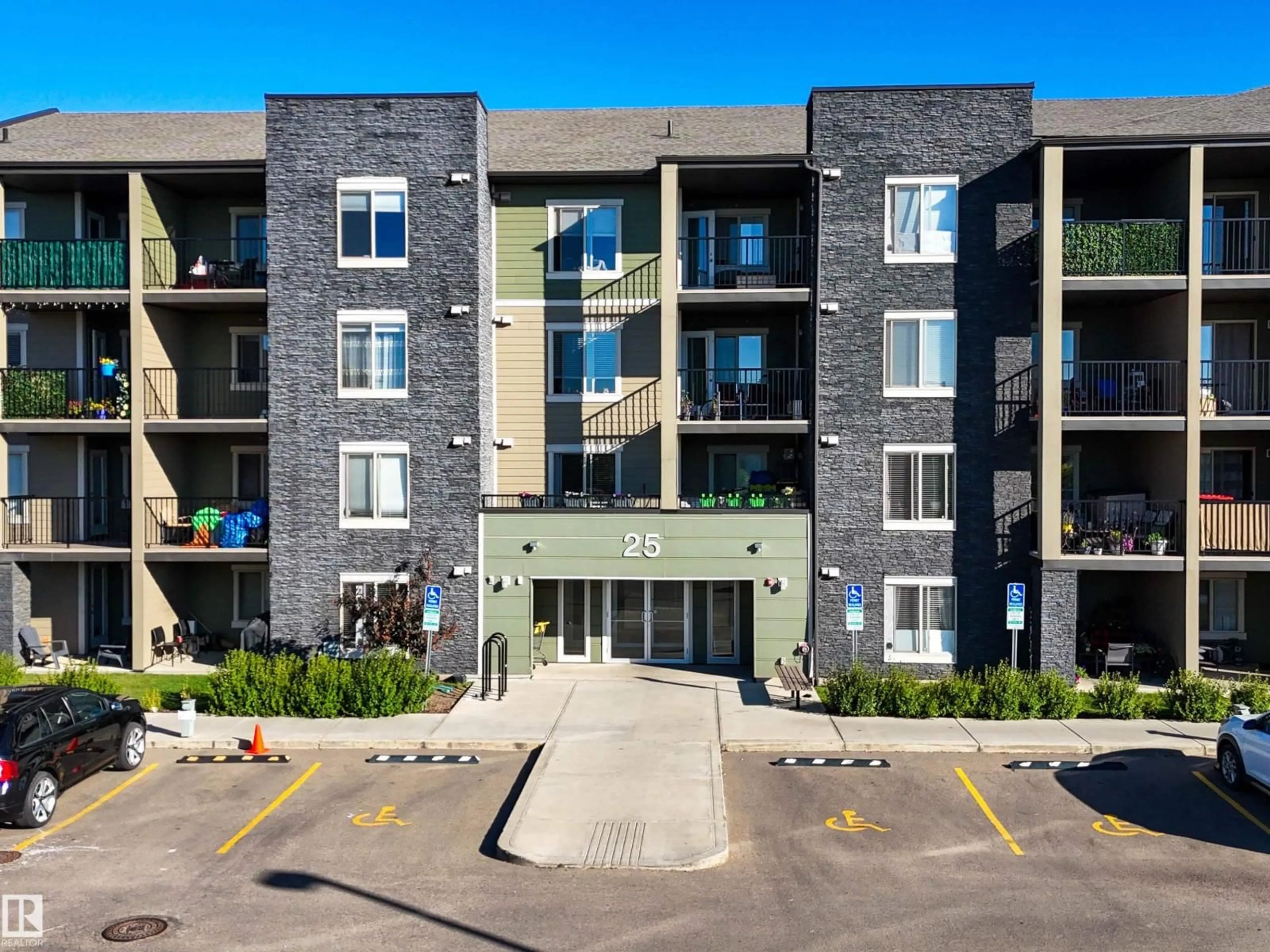 Unknown for 204 25 ELEMENT DR, St. Albert Alberta T8N7S1