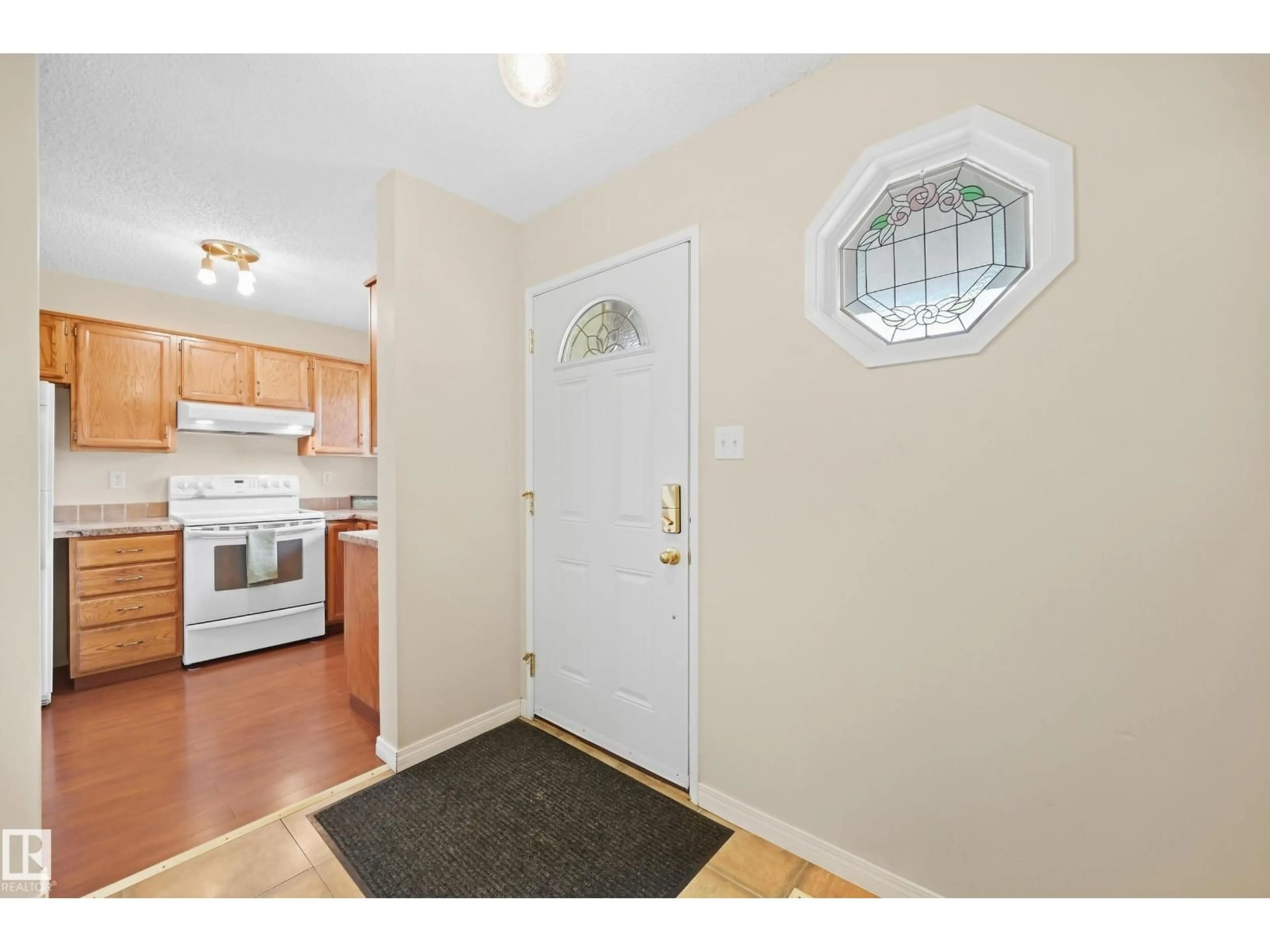 Unknown for NW - 10440 16 AVENUE, Edmonton Alberta T6J5N8
