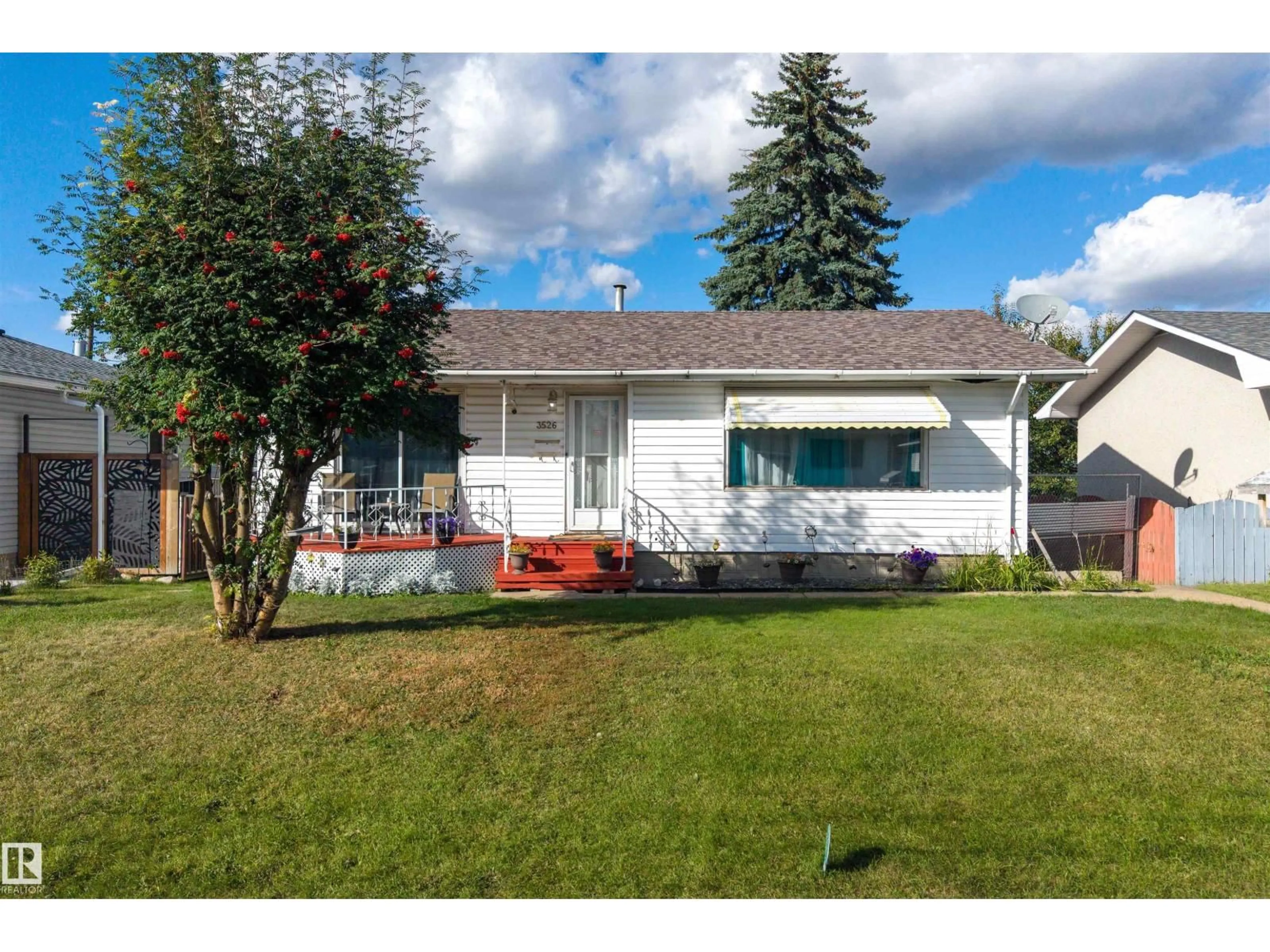 Unknown for 3526 122 AV, Edmonton Alberta T5W1P8