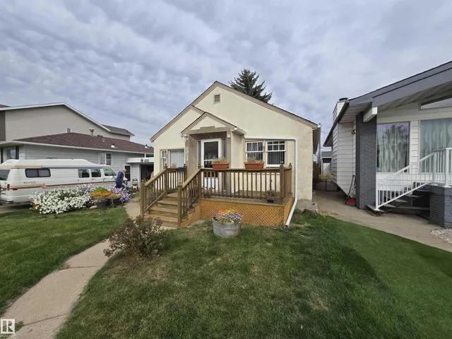 5014 ADA BV, Edmonton 5