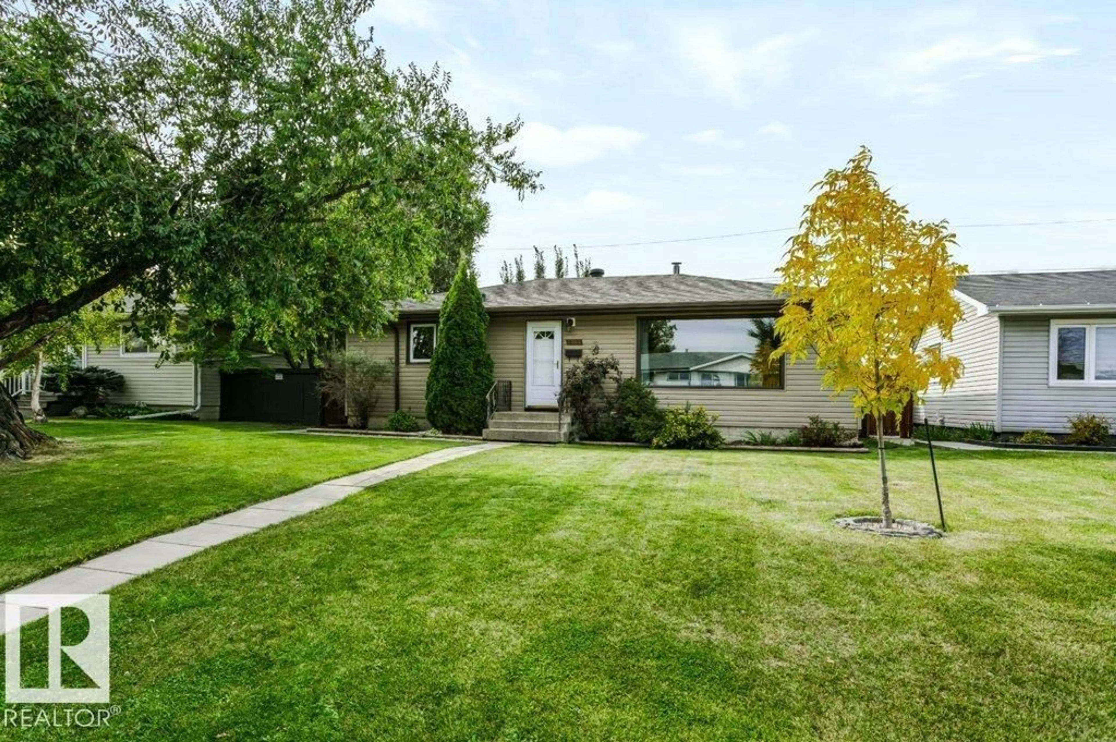 Home with vinyl exterior material, street for NW - 8104 162 ST, Edmonton Alberta T5R2L7