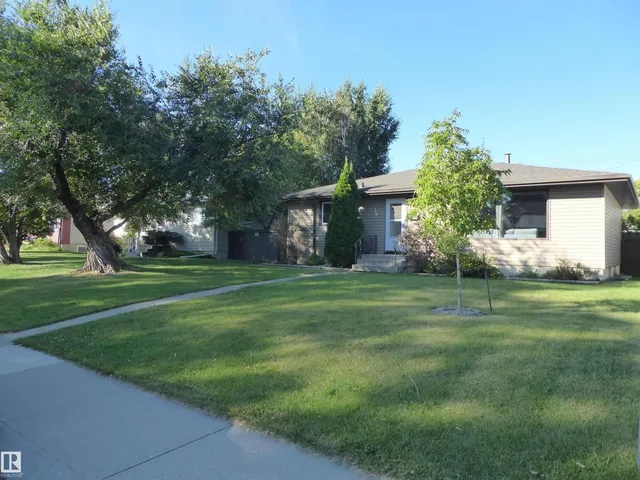 NW - 8104 162 ST, Edmonton 3
