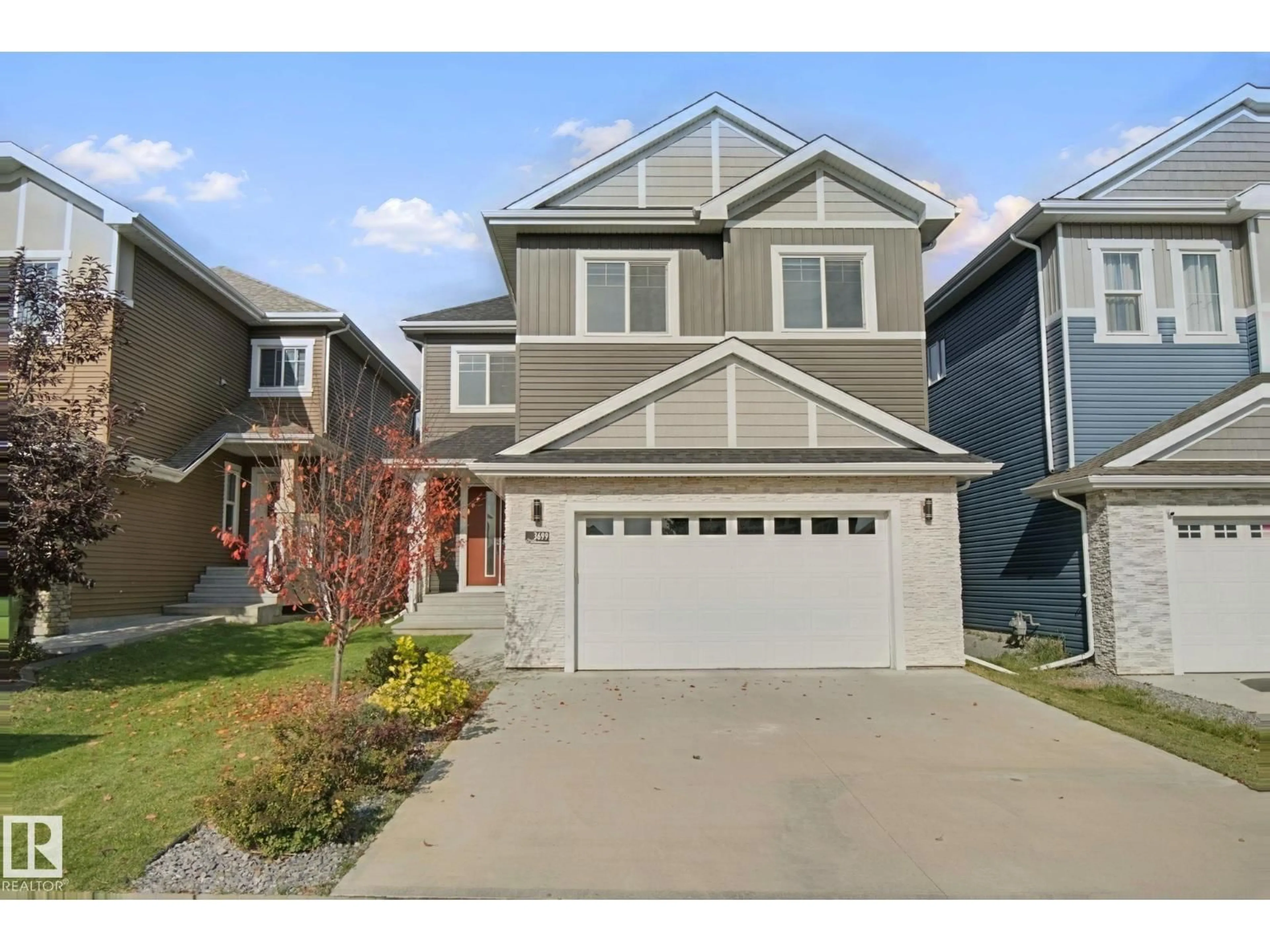 Home with vinyl exterior material, street for 3699 HUMMINGBIRD WY, Edmonton Alberta T5S0L1