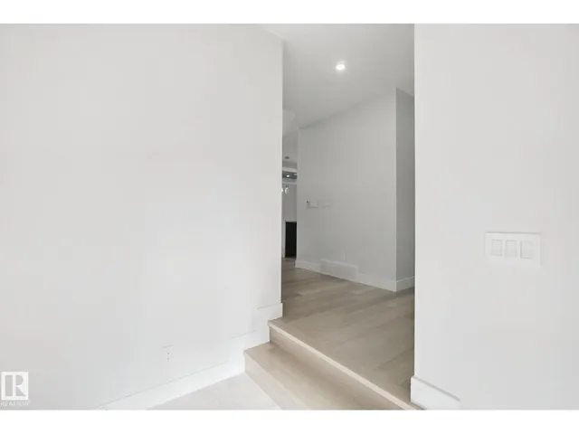 3699 HUMMINGBIRD WY, Edmonton 5