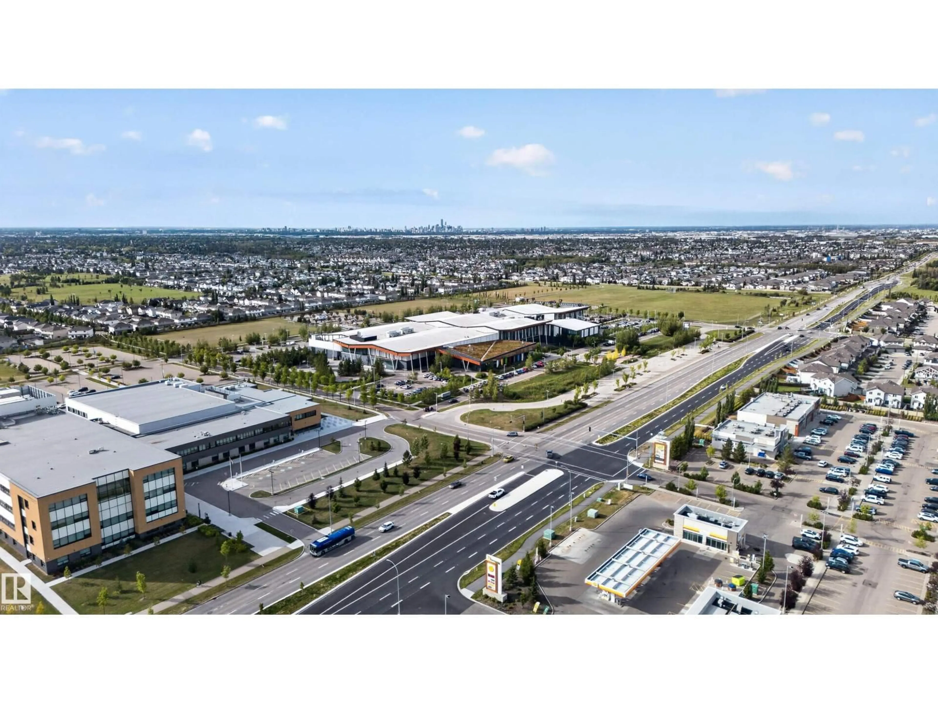 A pic from outside/outdoor area/front of a property/back of a property/a pic from drone, street for NW - 2145 28 ST, Edmonton Alberta T6T0K1