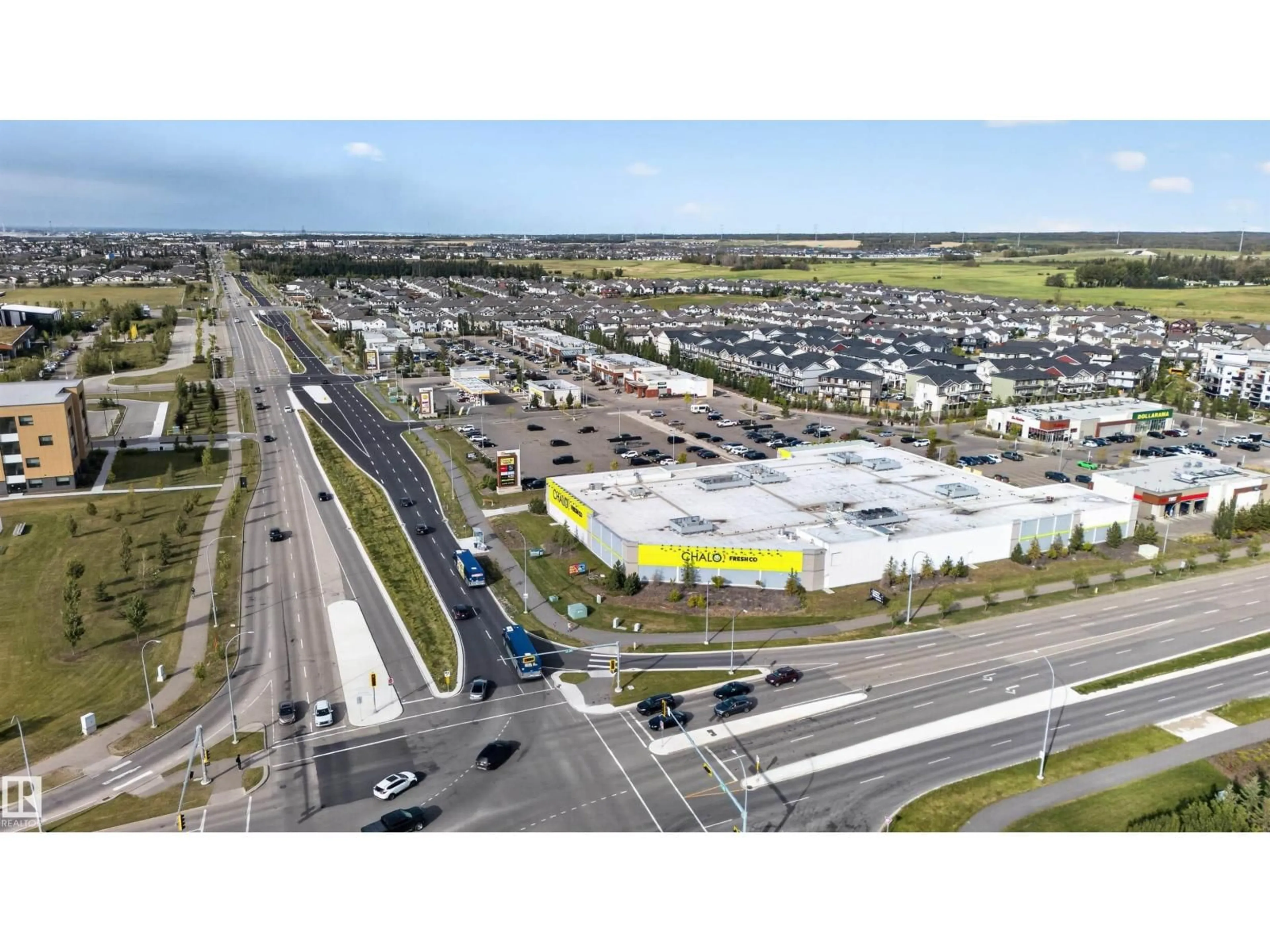 A pic from outside/outdoor area/front of a property/back of a property/a pic from drone, street for NW - 2145 28 ST, Edmonton Alberta T6T0K1