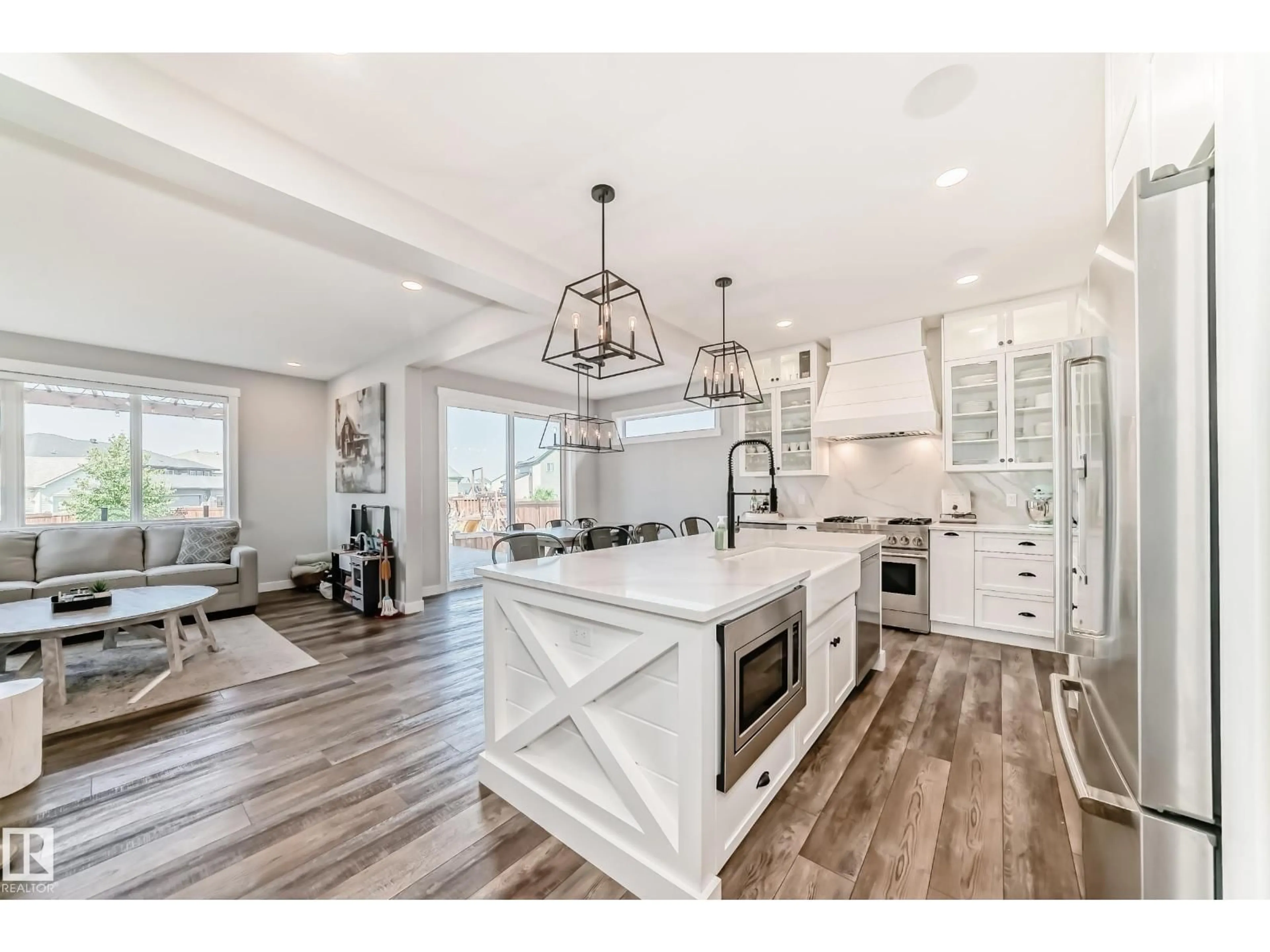 Open concept kitchen, unknown for 22380 93 AV, Edmonton Alberta T5T7L9