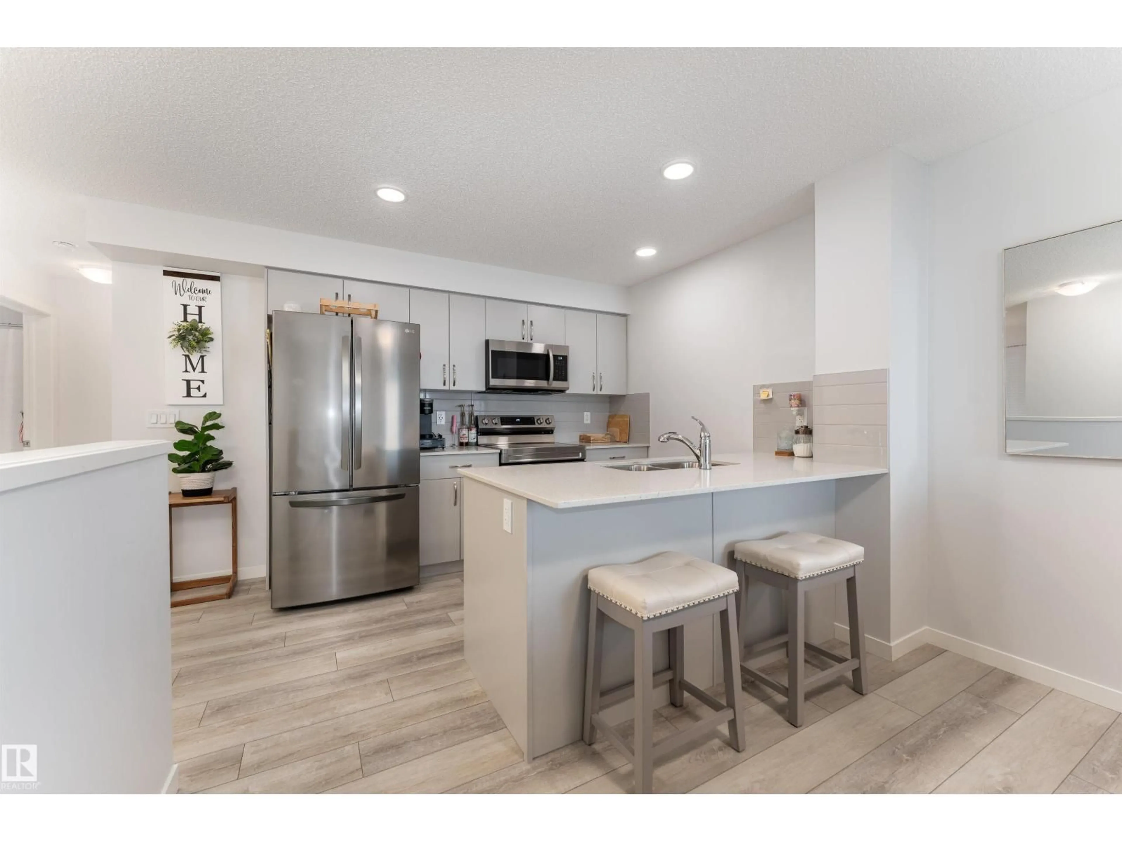 Open concept kitchen, unknown for 6 - 12815 CUMBER NW, Edmonton Alberta T6V0M2
