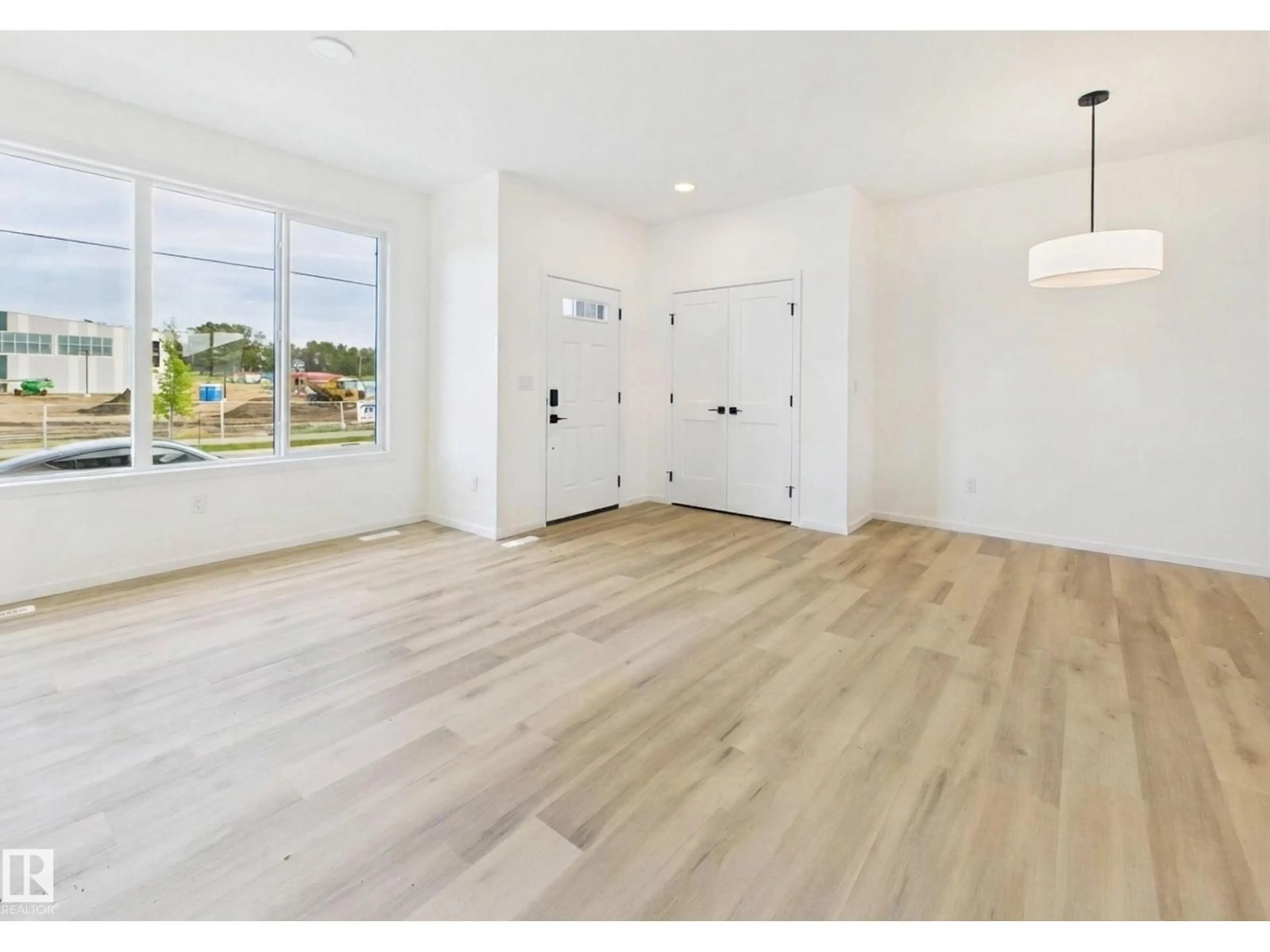 Indoor entryway for 115 BRICKYARD DR, Stony Plain Alberta T7Z0P2