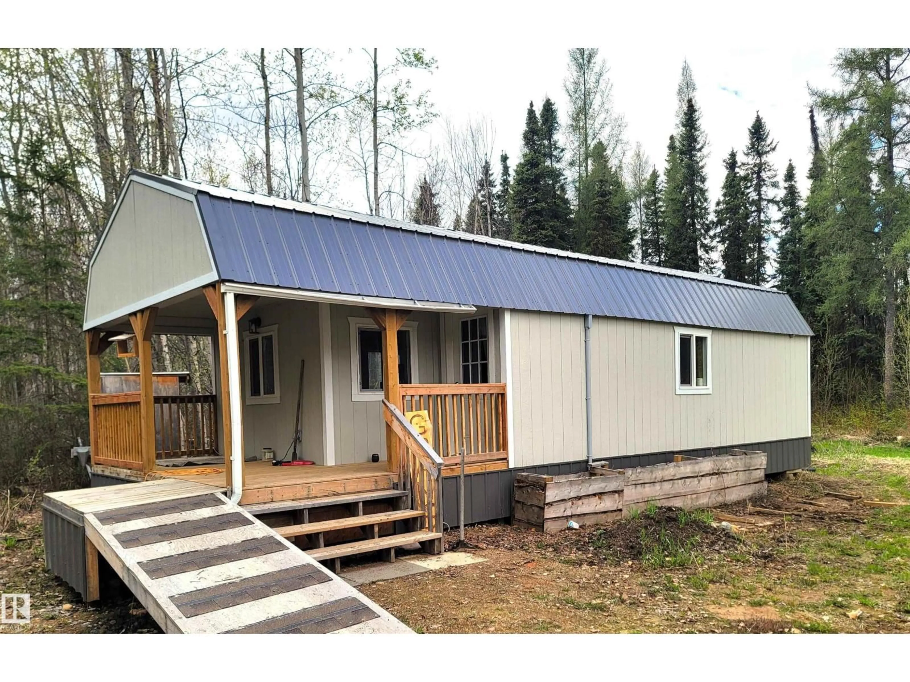 Home with vinyl exterior material, building for 624072 RGE ROAD 241, Rural Athabasca County Alberta T0G1Z0