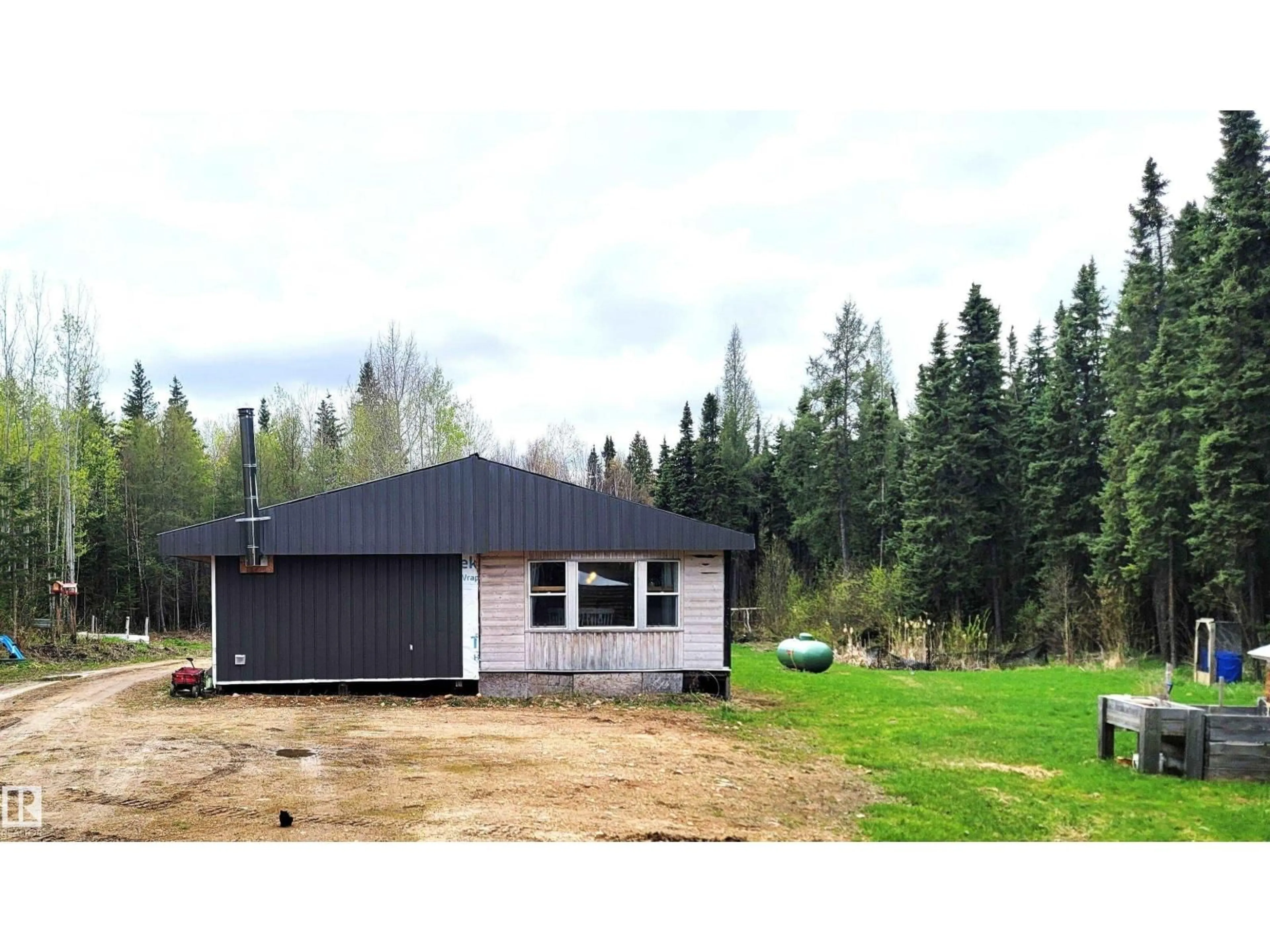 Shed for 624072 RGE ROAD 241, Rural Athabasca County Alberta T0G1Z0