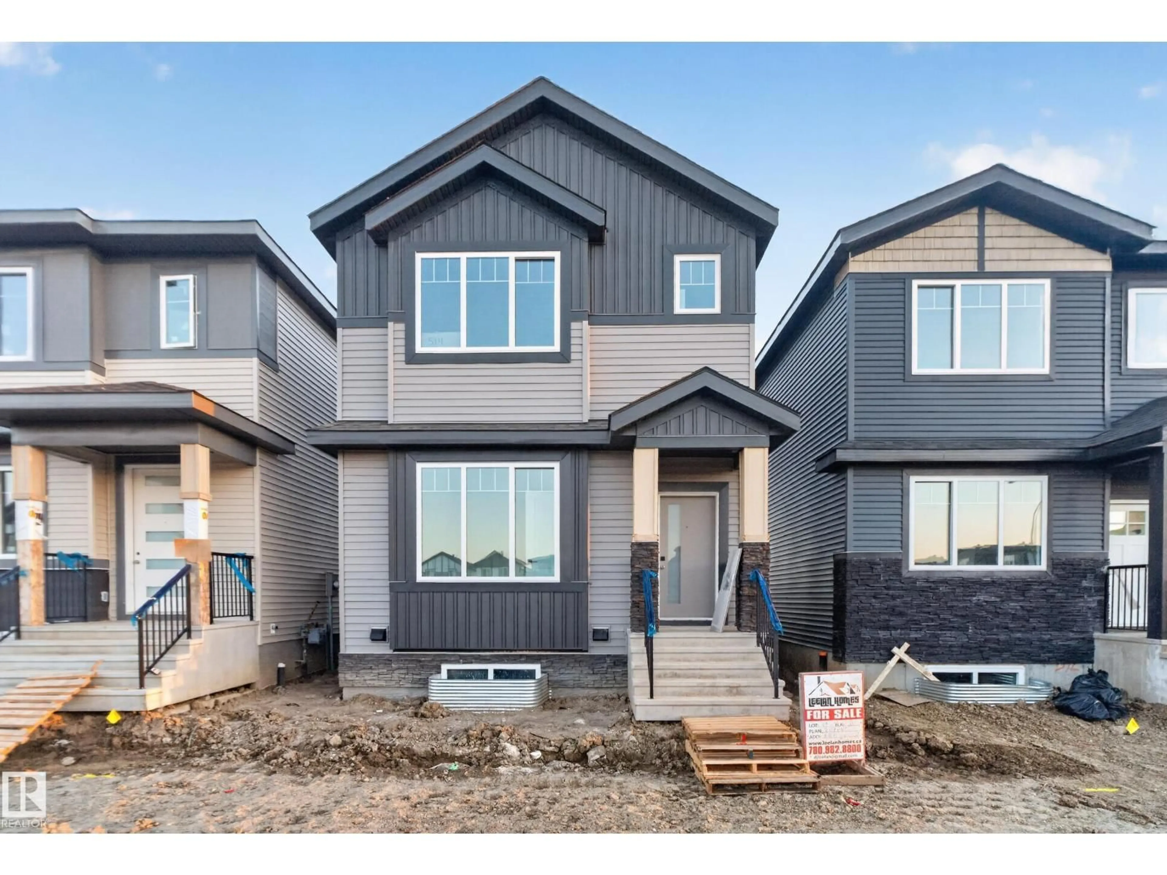 Home with vinyl exterior material, street for 514 ROBINSON BLVD, Leduc Alberta T9E1P8