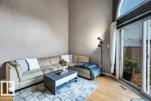 #24 - 3811 85 ST, Edmonton 3