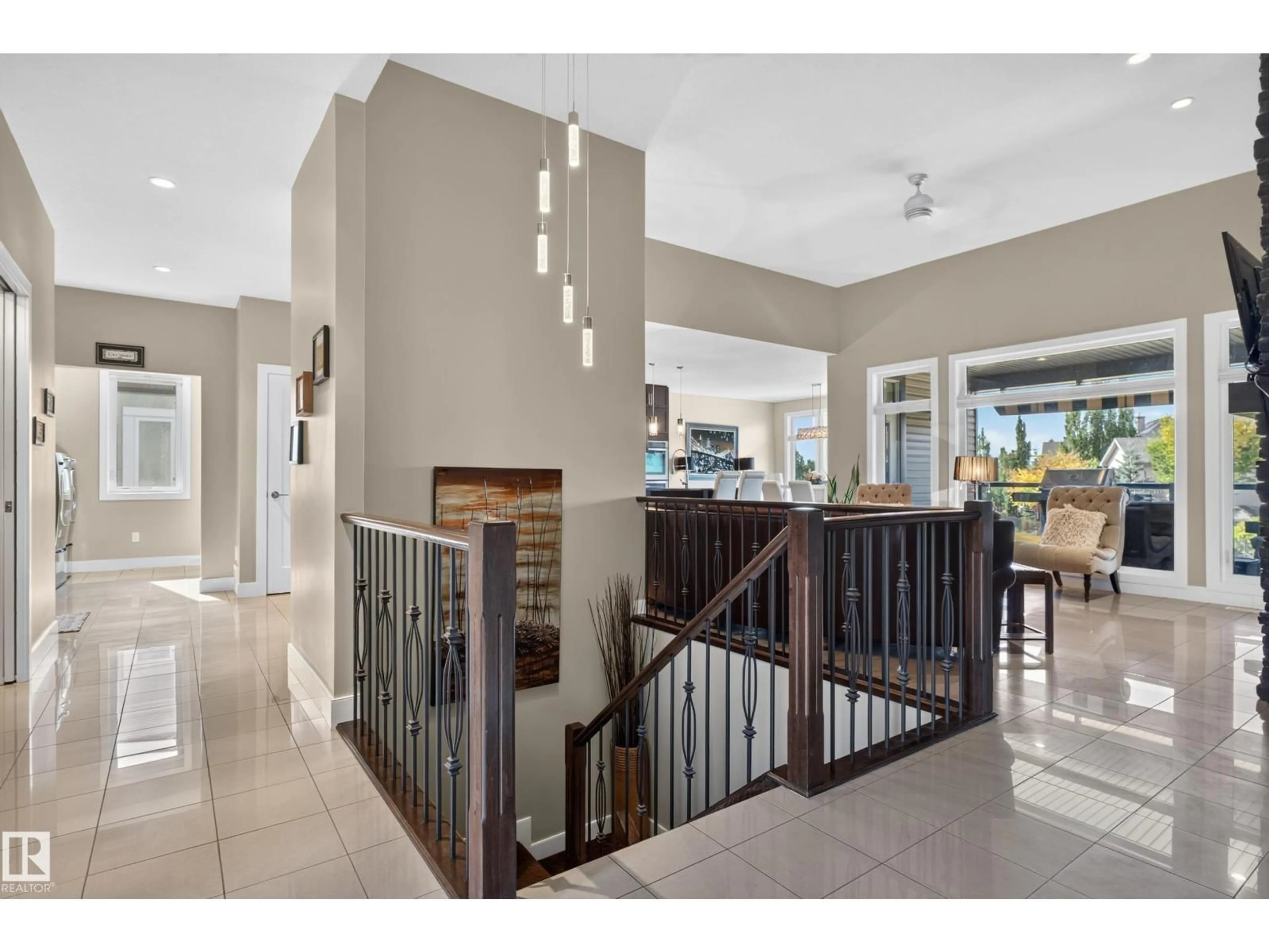 Indoor foyer for 4204 TRIOMPHE PT, Beaumont Alberta T4X0C4