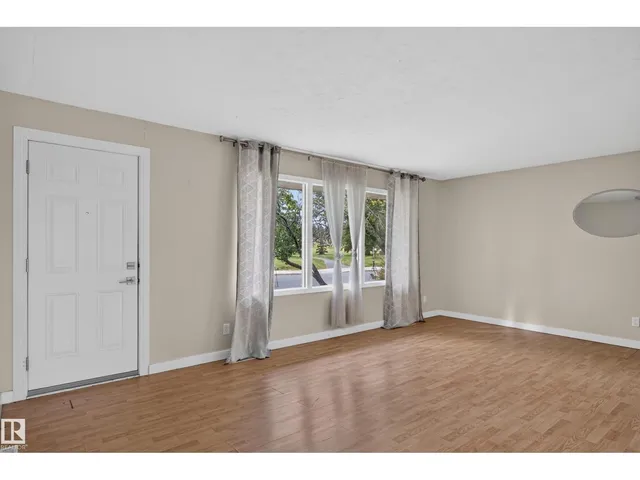 10508 60A AV, Edmonton 2