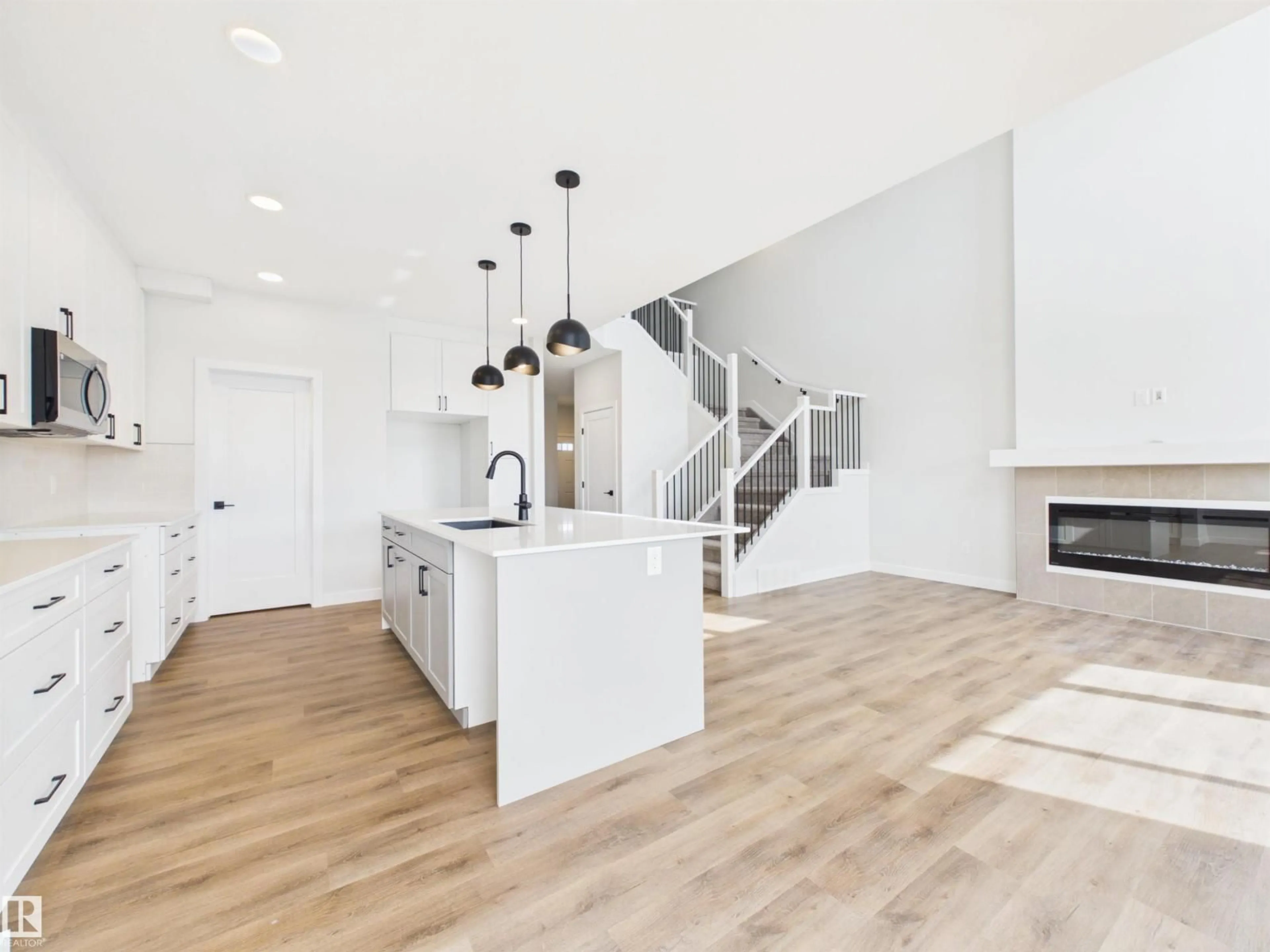Open concept kitchen, unknown for 1758 WESTERRA WD, Stony Plain Alberta T7Z0P6