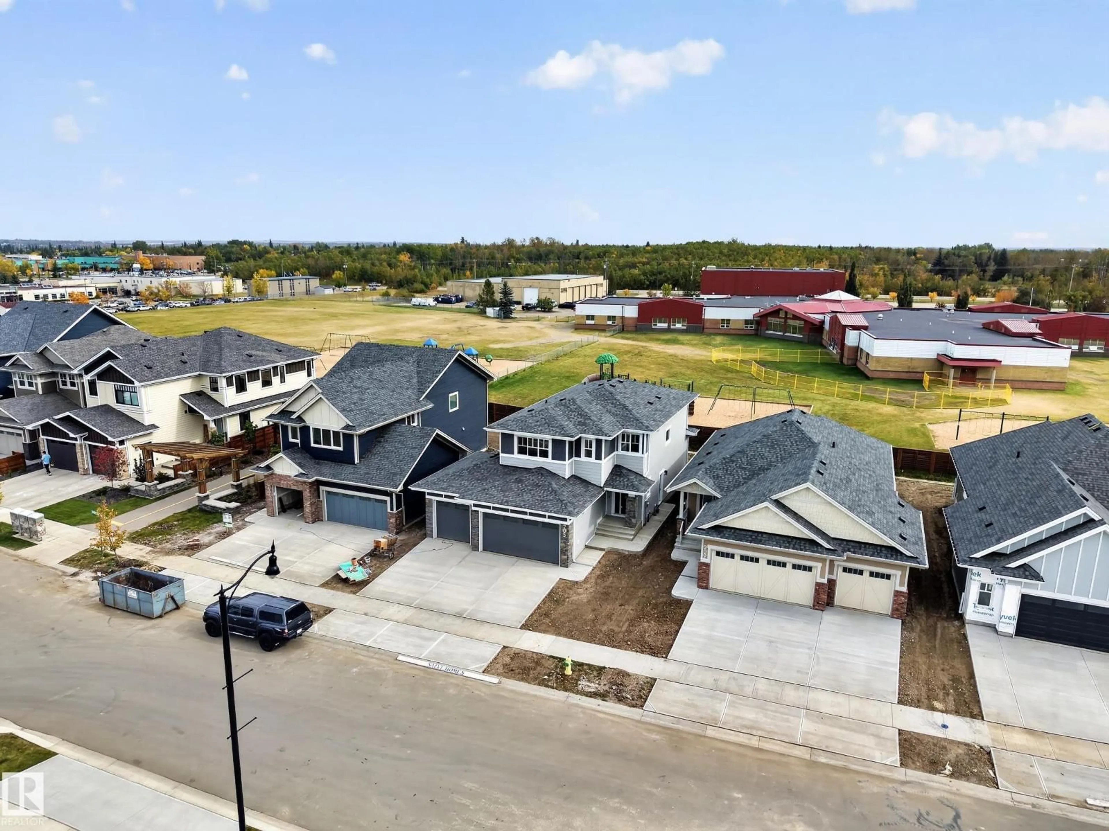 A pic from outside/outdoor area/front of a property/back of a property/a pic from drone, street for 205 HAMPSHIRE, Sherwood Park Alberta T8B0C7