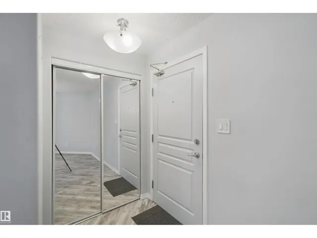 208 - 16035 132 ST, Edmonton 4