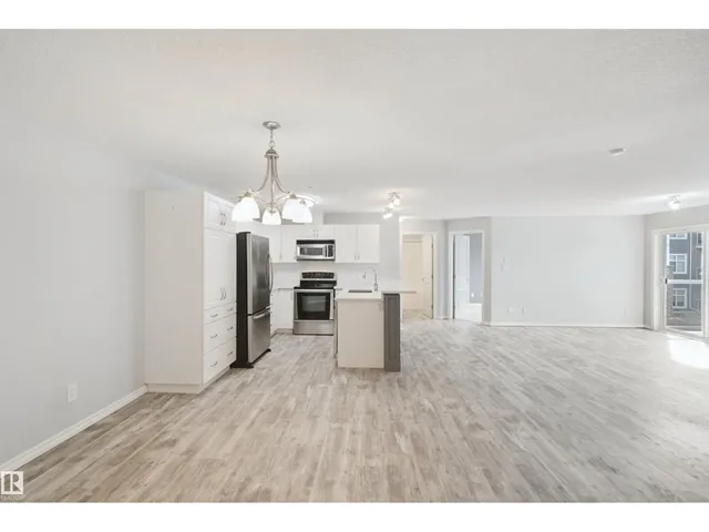 208 - 16035 132 ST, Edmonton 5