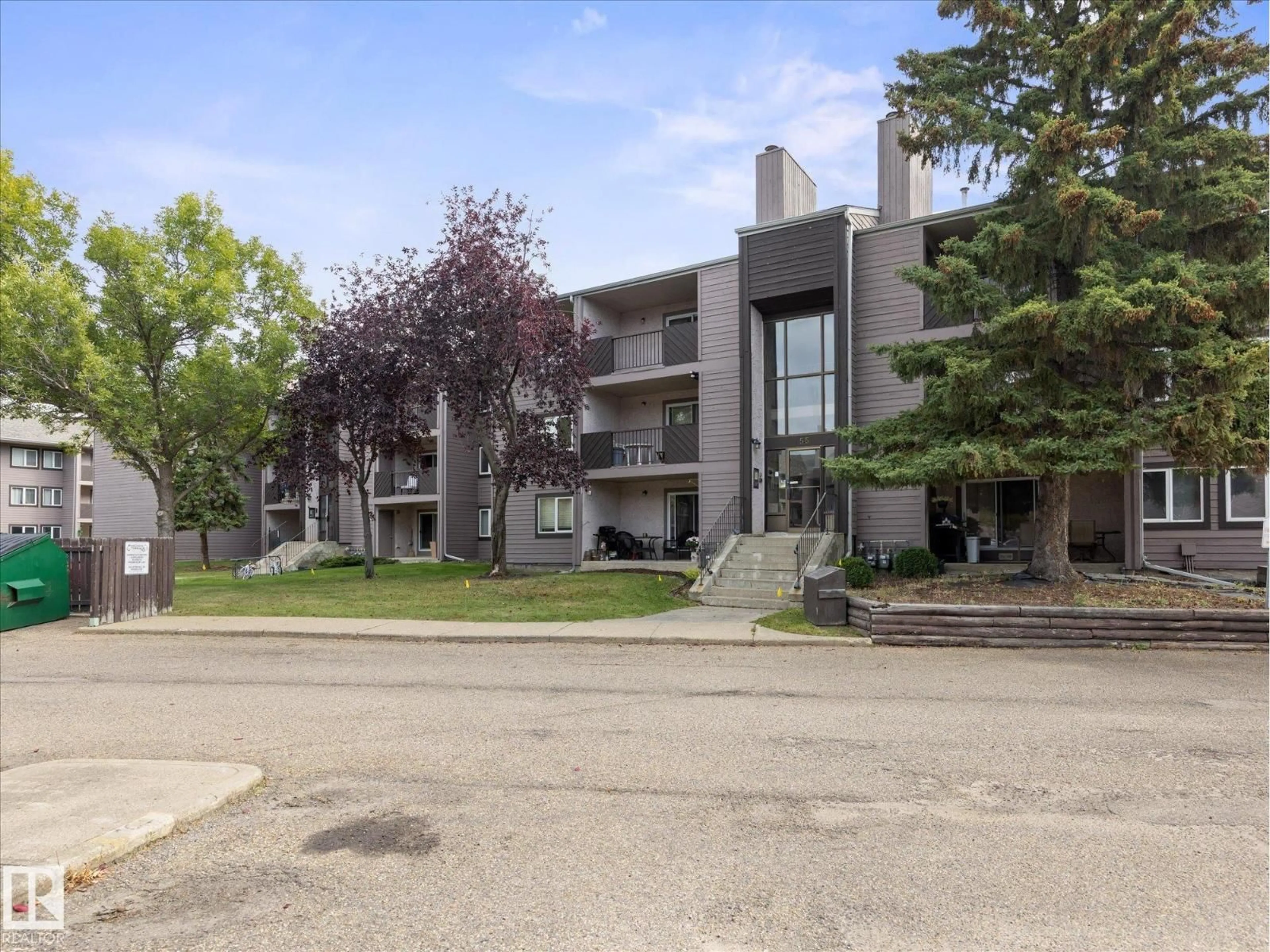 Unknown for 301 AKINS DR, St. Albert Alberta T8N3M6