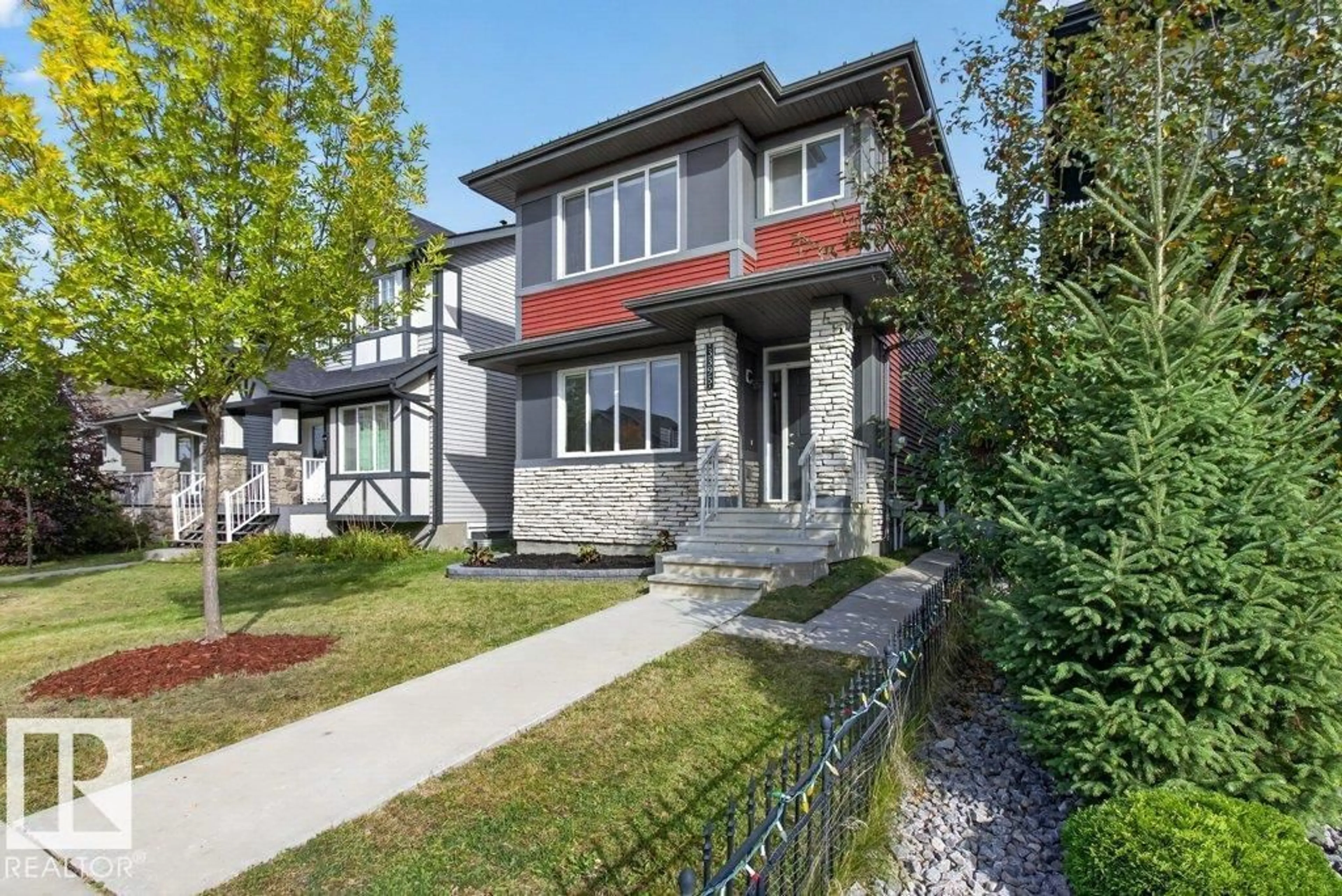 Home with vinyl exterior material, street for 3395 WEIDLE WY, Edmonton Alberta T6X1T3