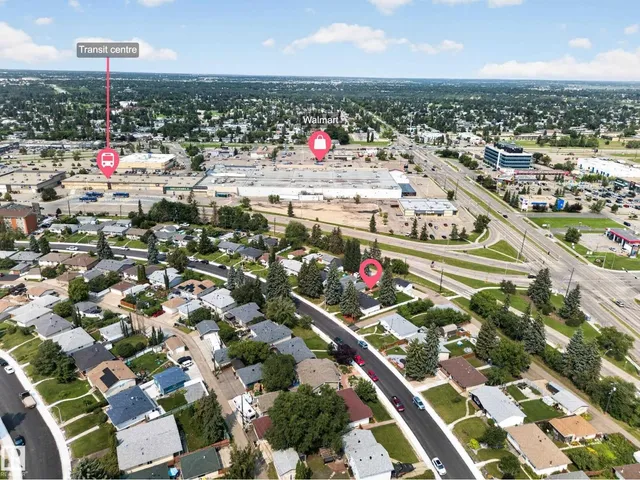NW - 5204 97A AV, Edmonton 2