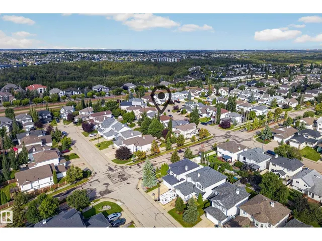 NW - 11813 11B AV, Edmonton 5