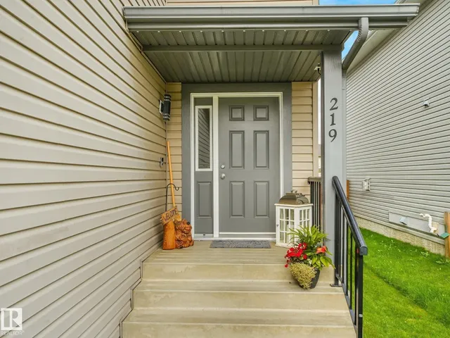 219 SILVERSTONE CR, Stony Plain 2
