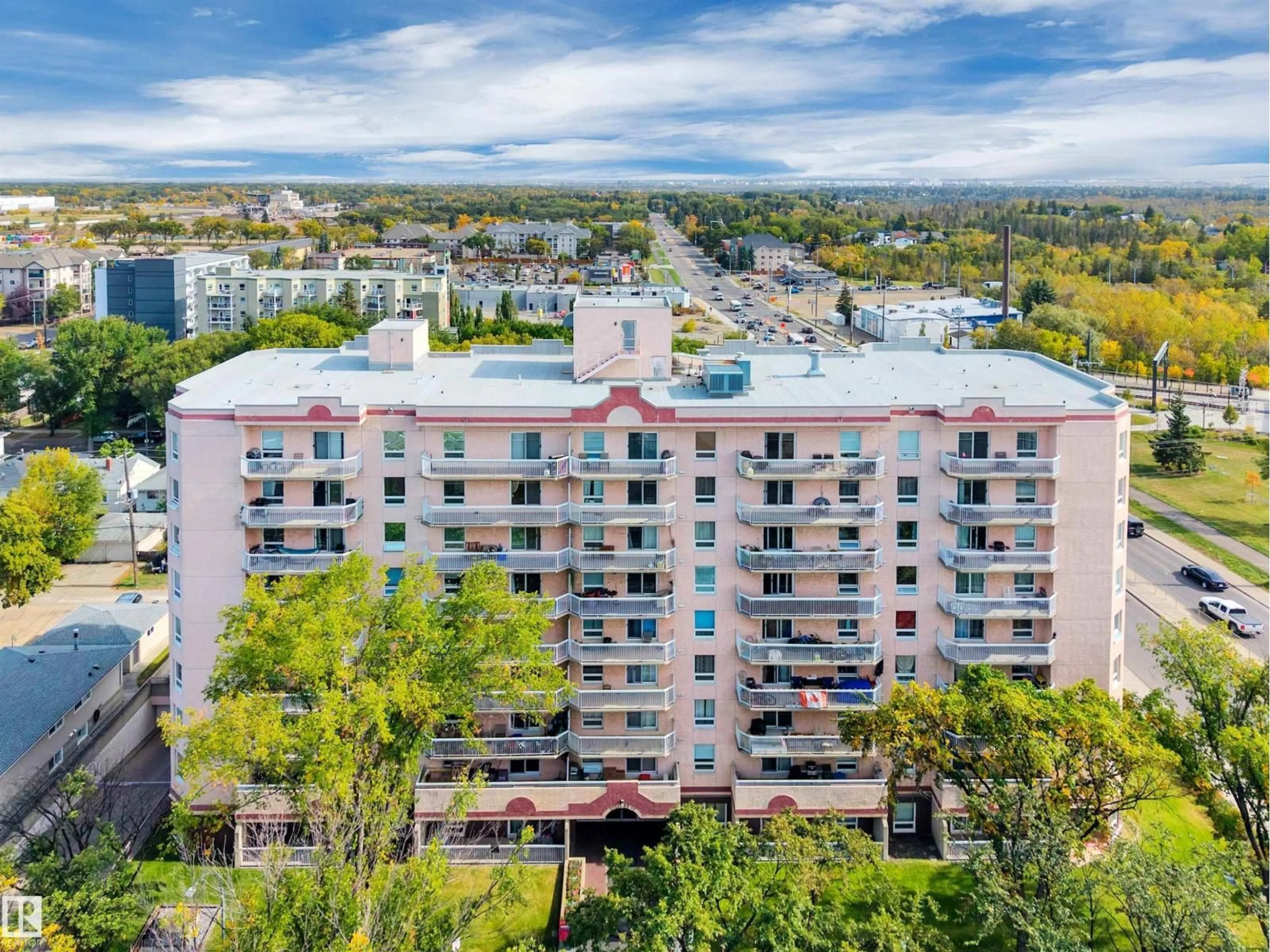 A pic from outside/outdoor area/front of a property/back of a property/a pic from drone, city buildings view from balcony for 509 11211 85 ST, Edmonton Alberta T4B4T8