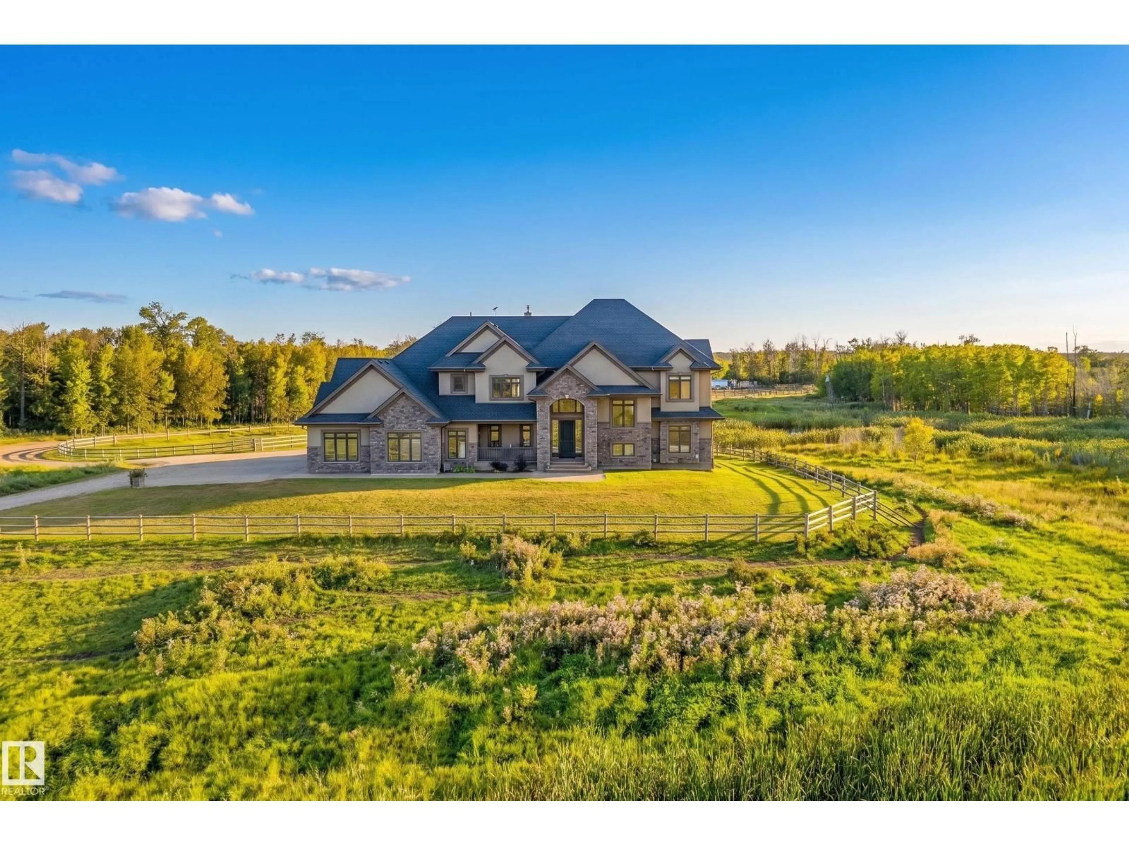 A pic from outside/outdoor area/front of a property/back of a property/a pic from drone, unknown for 530010 RR 195, Rural Lamont County Alberta T0B4J0