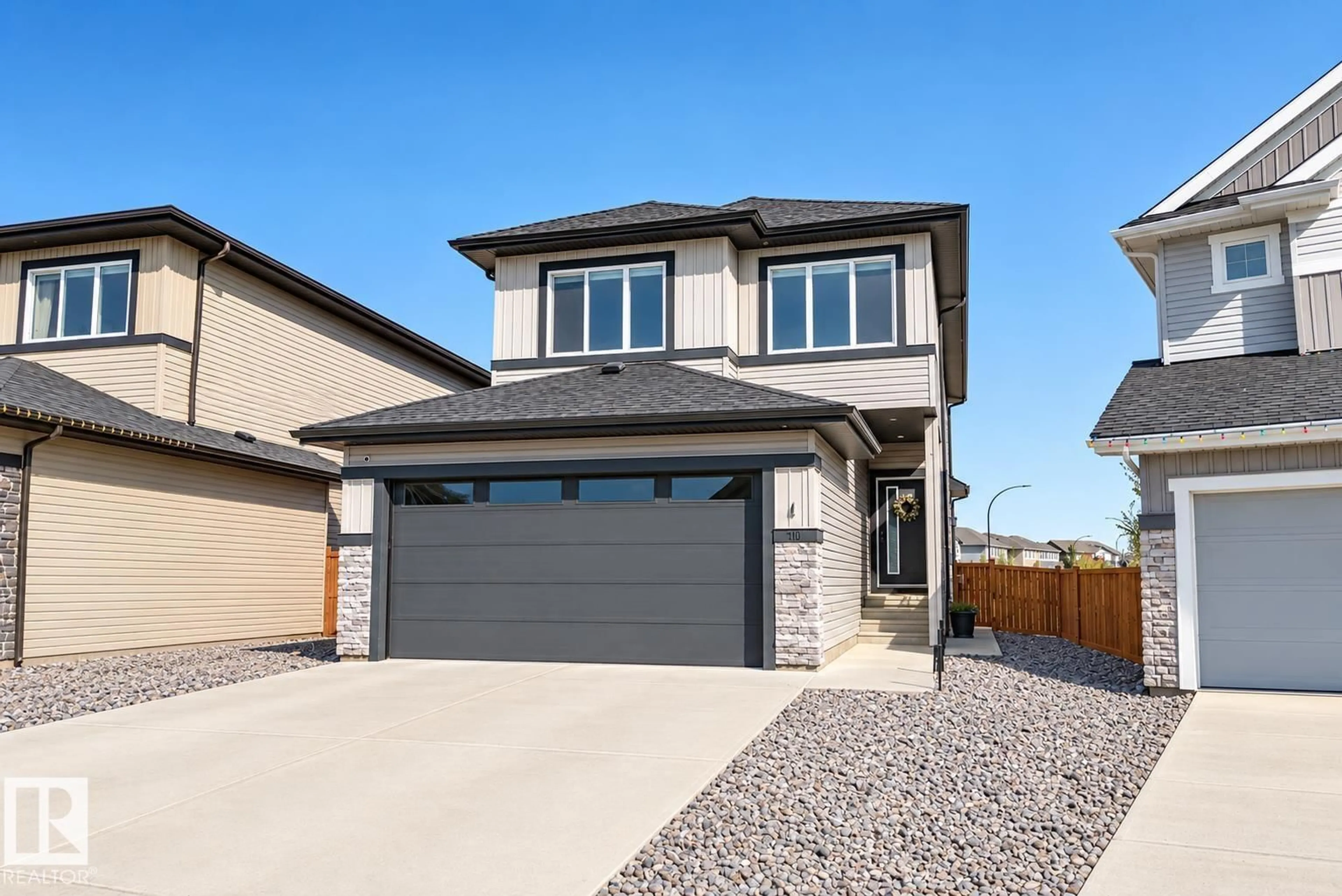 Home with vinyl exterior material, street for 20 ROBERTS CL, Leduc Alberta T9E1K9
